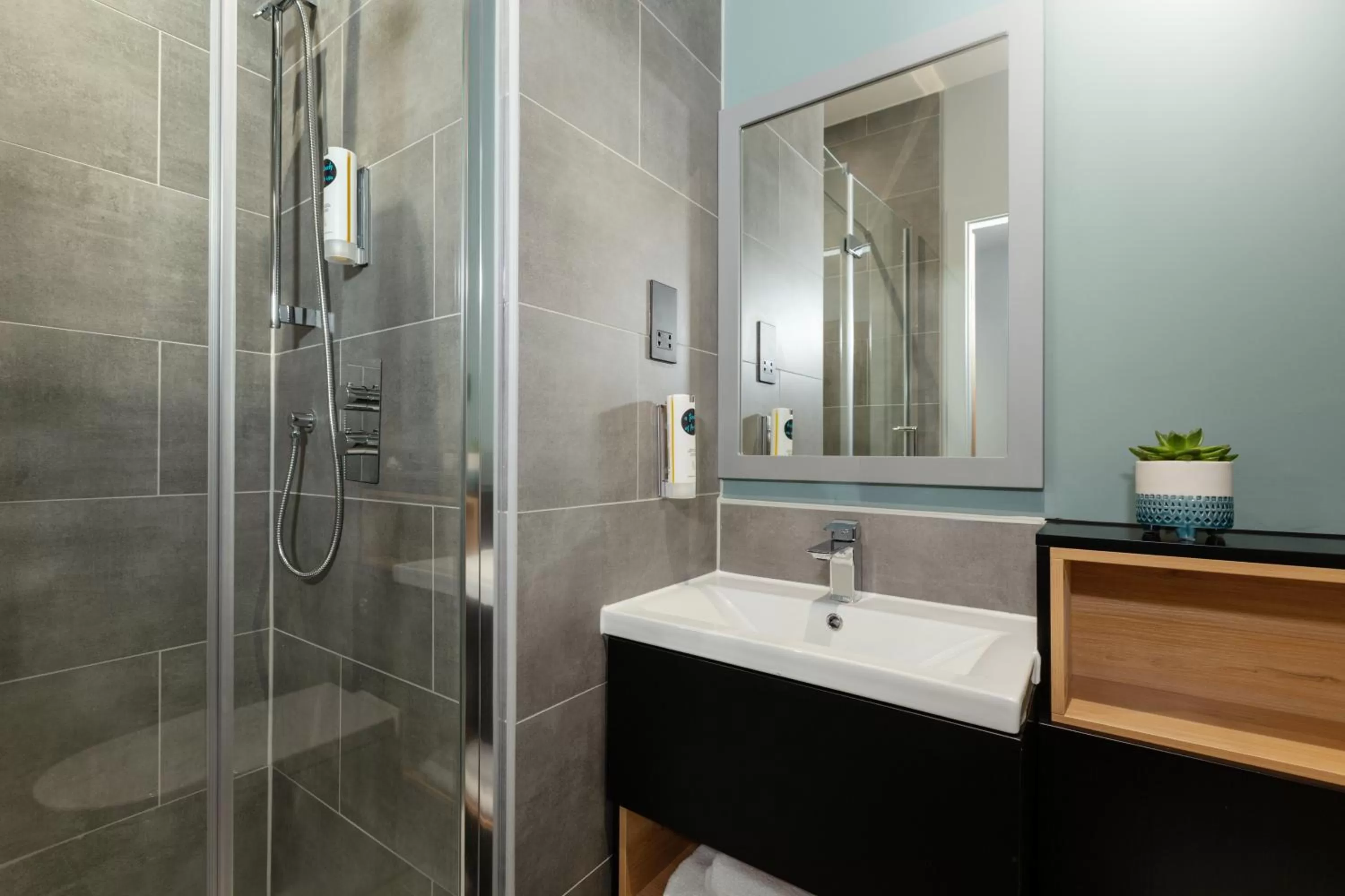 Toilet in Holiday Inn - the niu, Loom Manchester North by IHG