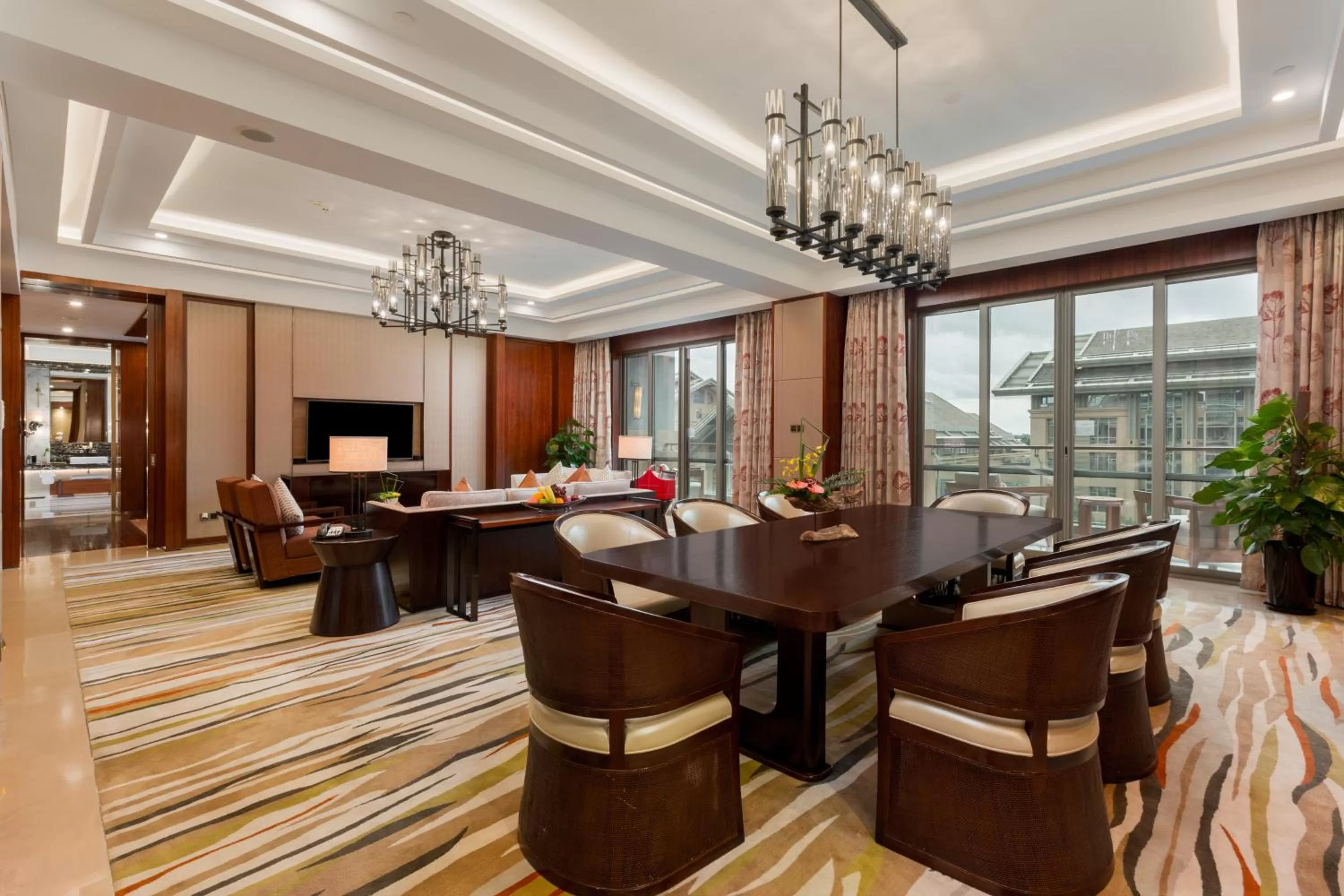 Photo of the whole room in InterContinental Kunming by IHG