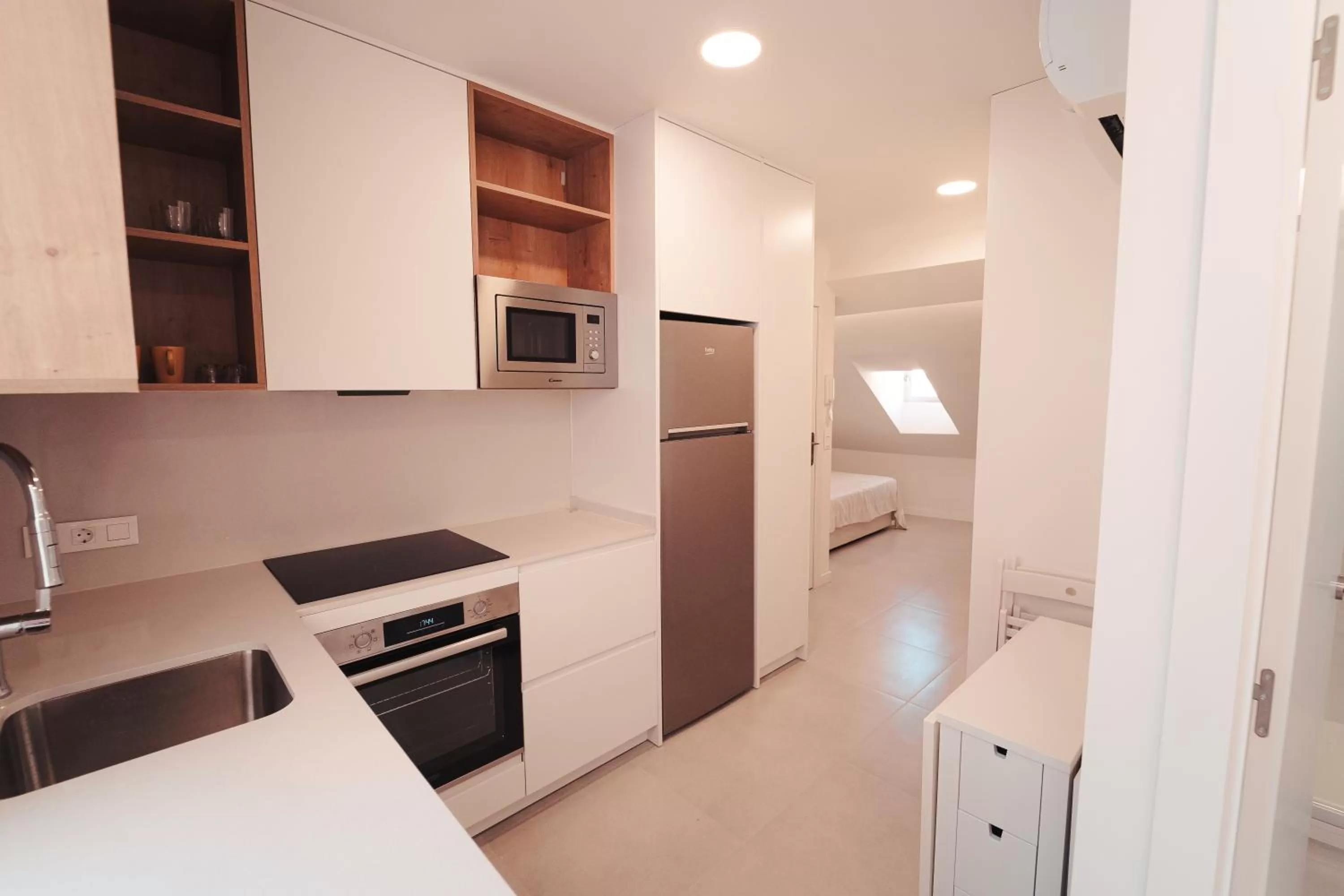 Kitchen or kitchenette, Kitchen/Kitchenette in Palm Suites