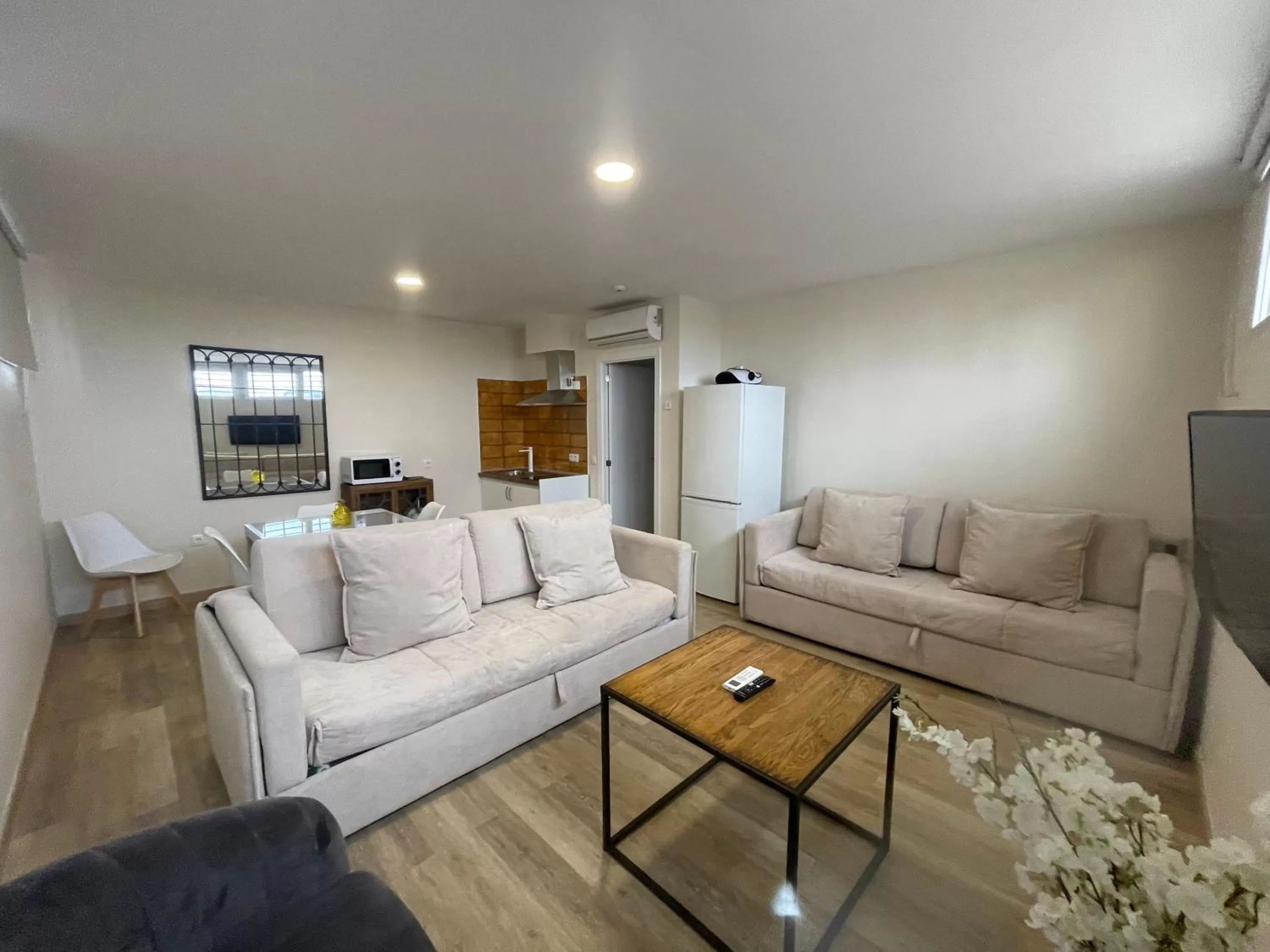 Seating Area in HOTEL apartamentos SEVEN ROOMS