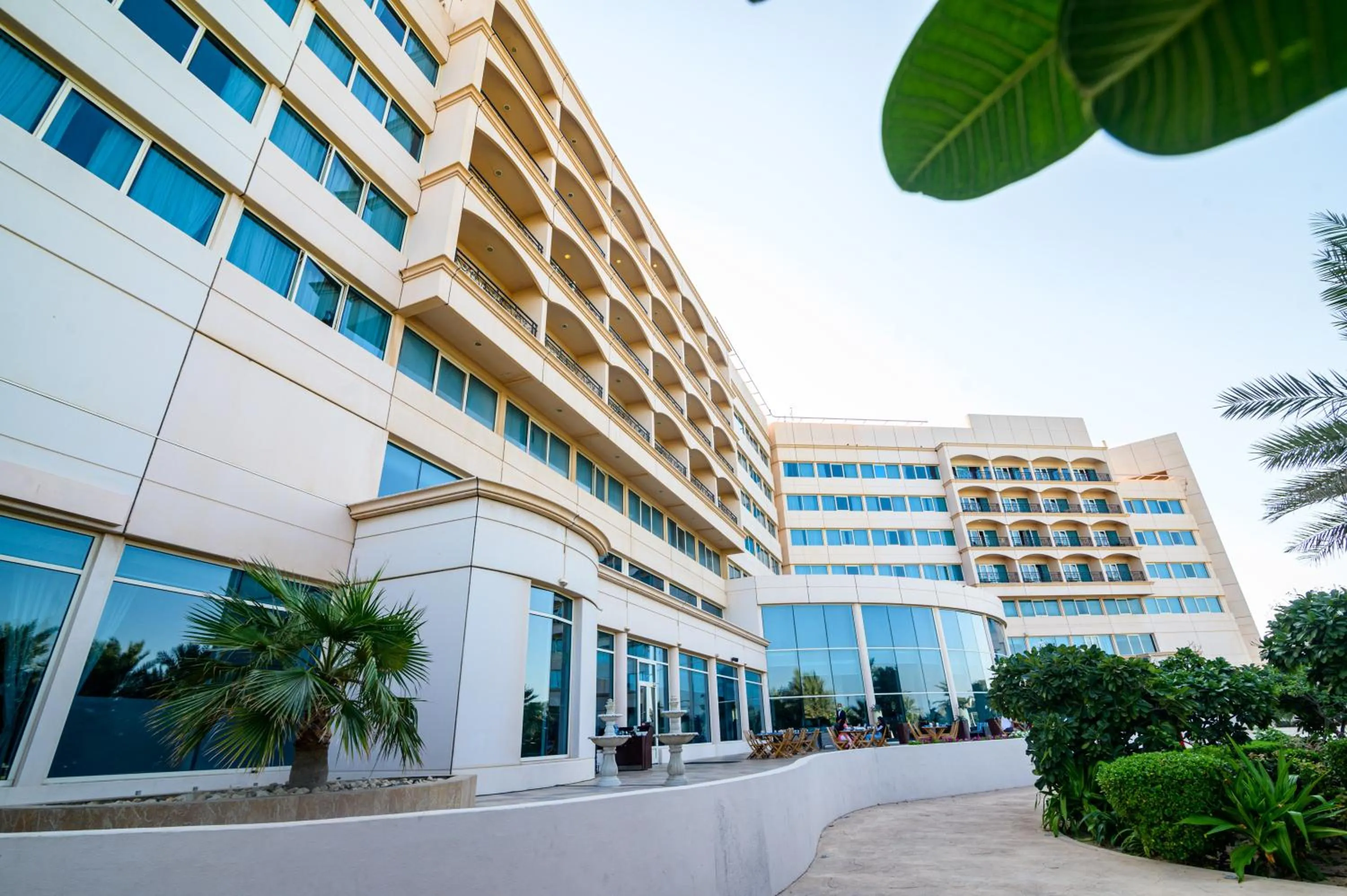 Property building in Danat Jebel Dhanna Resort