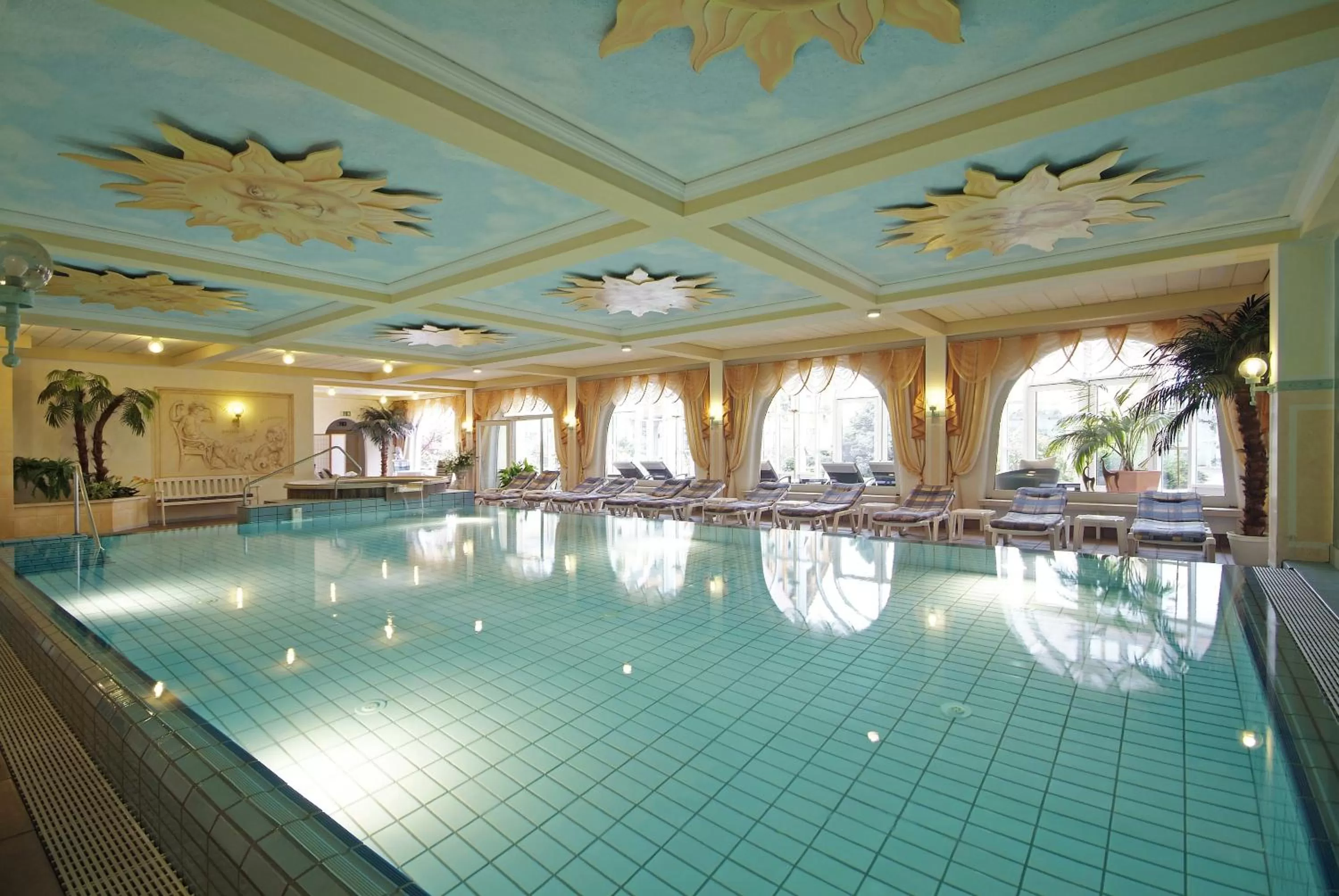 Swimming pool in Ringhotel Krone