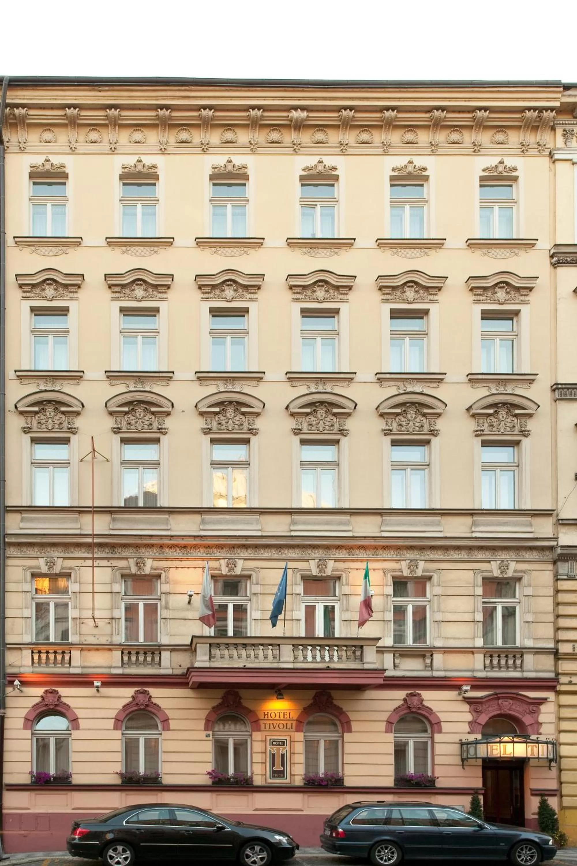 Facade/entrance in Hotel Tivoli Prague