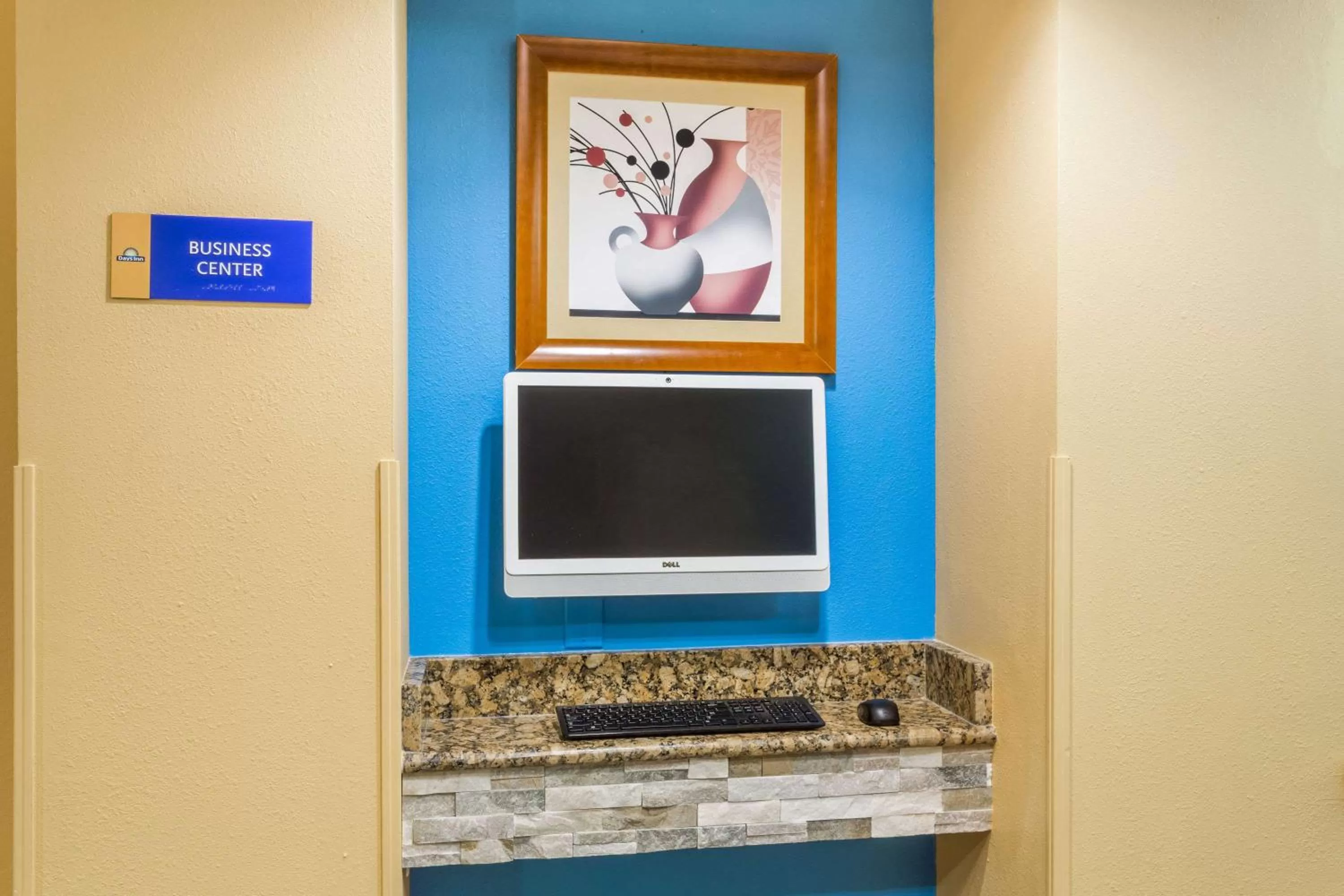 Lobby or reception in Days Inn by Wyndham Vernal