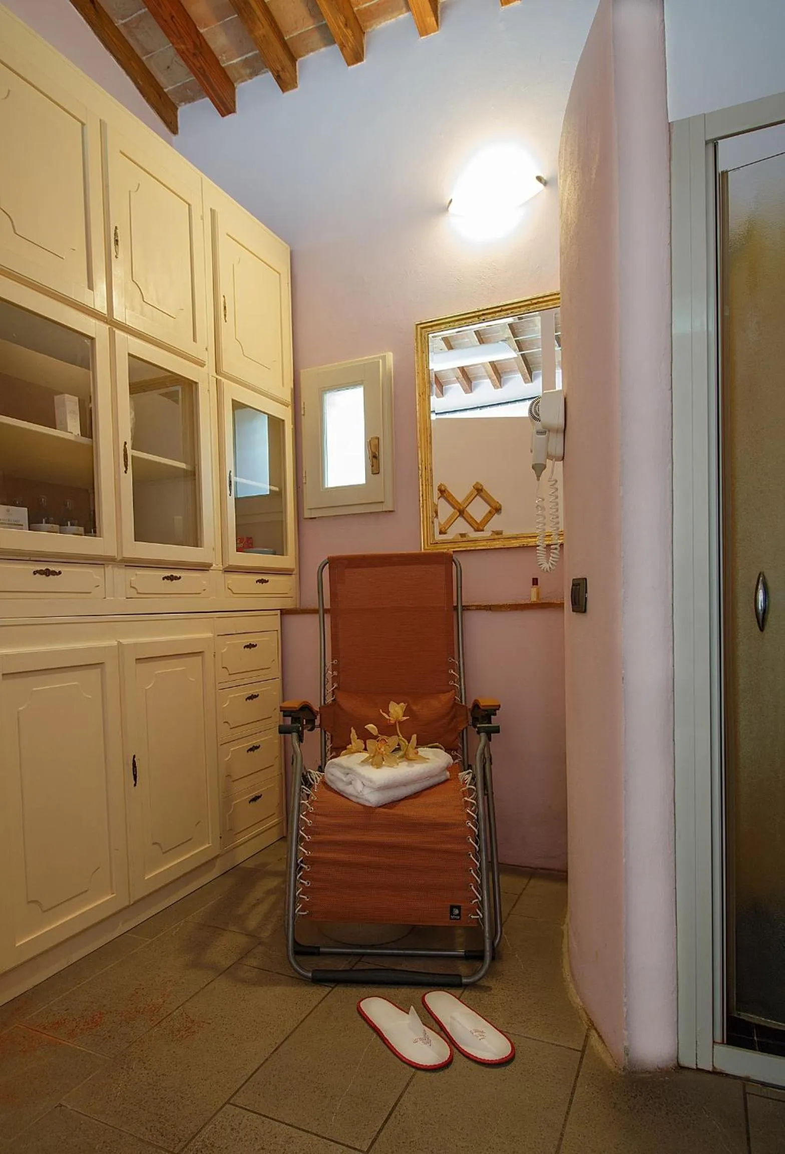 Spa and wellness centre/facilities in Borgo Sant'ippolito Country Hotel