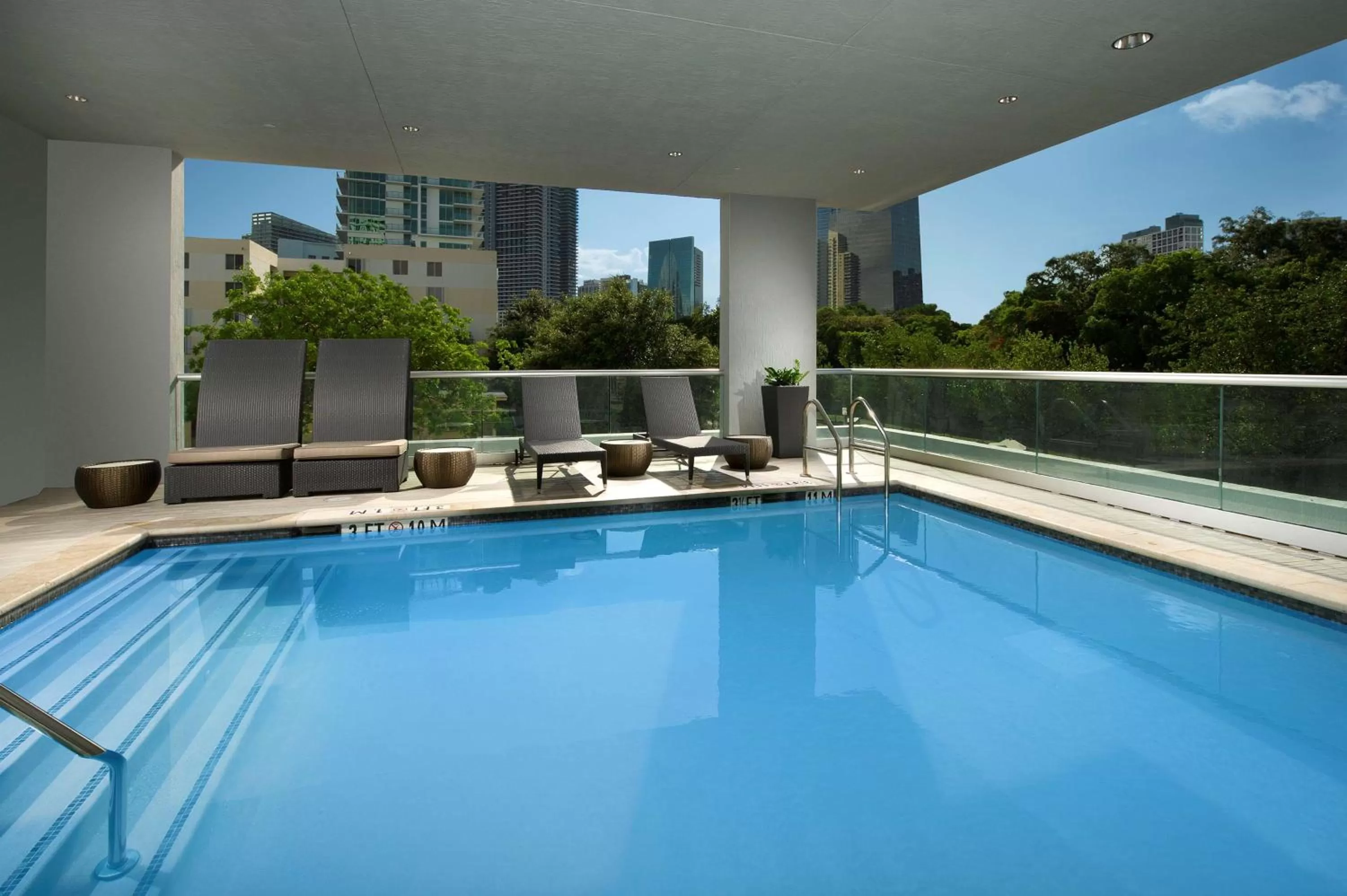 Pool view in Homewood Suites by Hilton Miami Downtown/Brickell