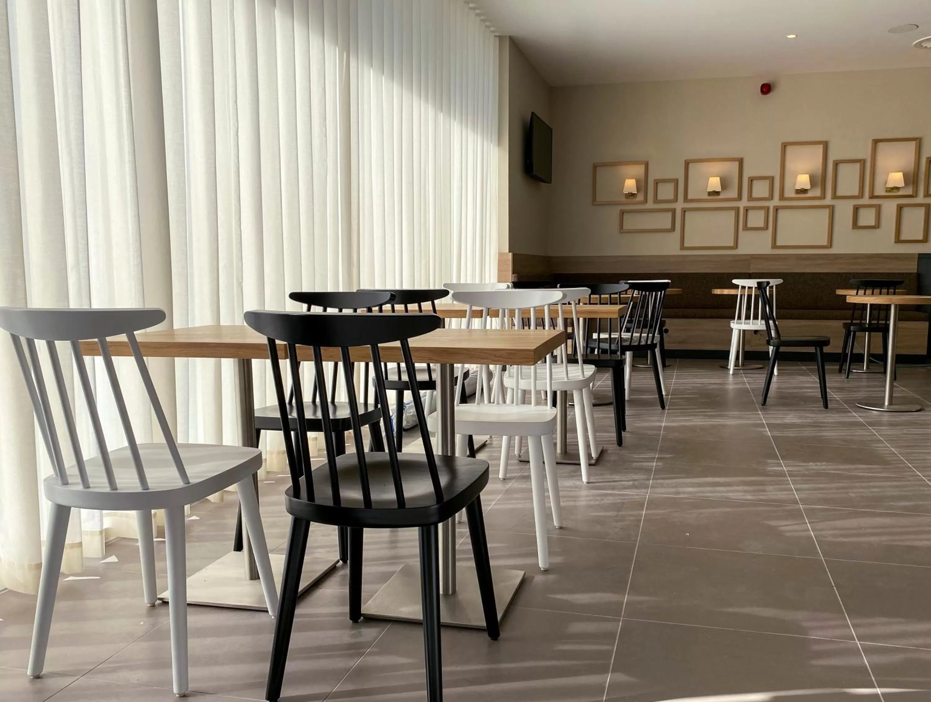 Lounge or bar in Flag Hotel Caldas da Rainha