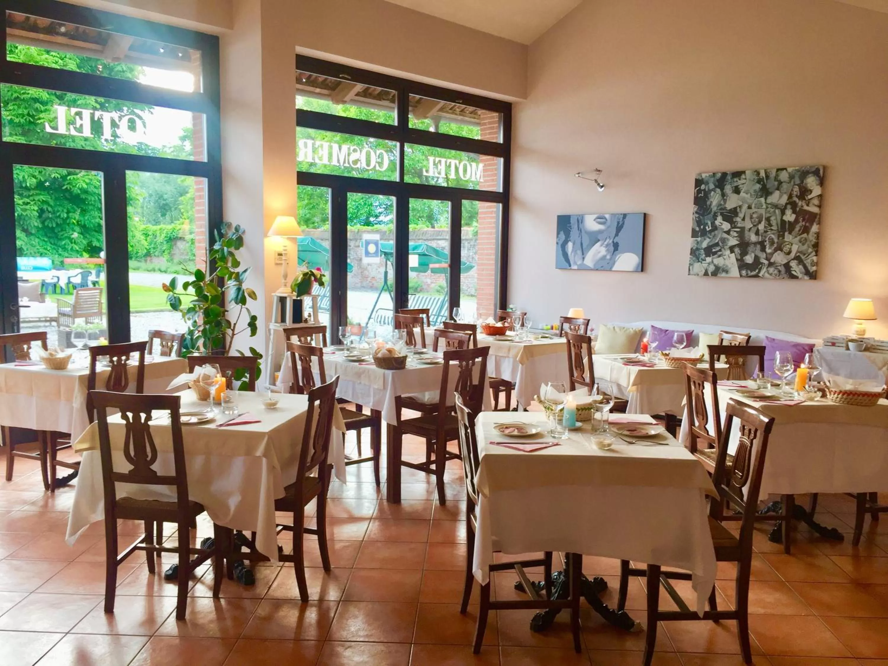 Restaurant/places to eat in Albergo Cosmera