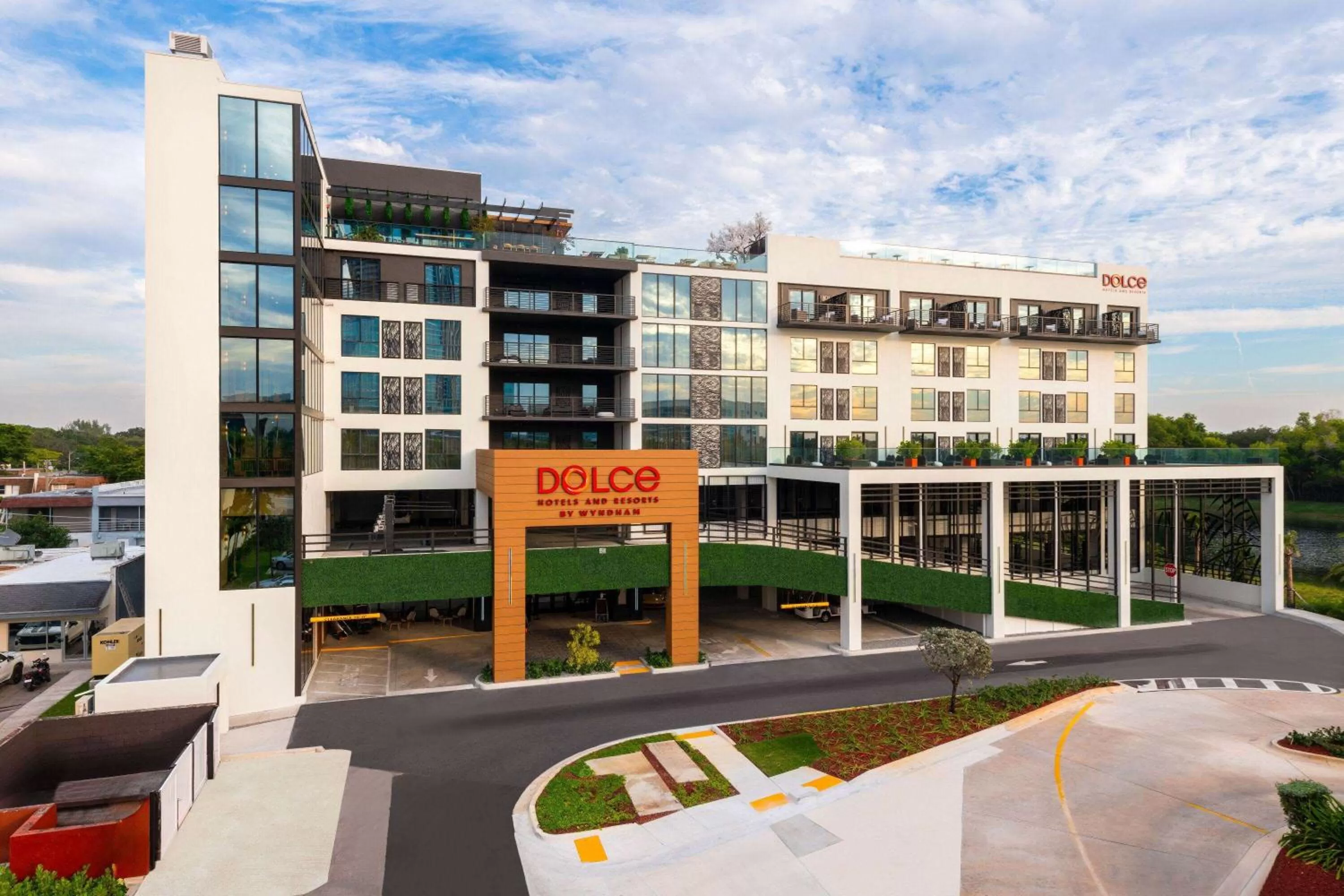 Property building in Dolce by Wyndham Hollywood
