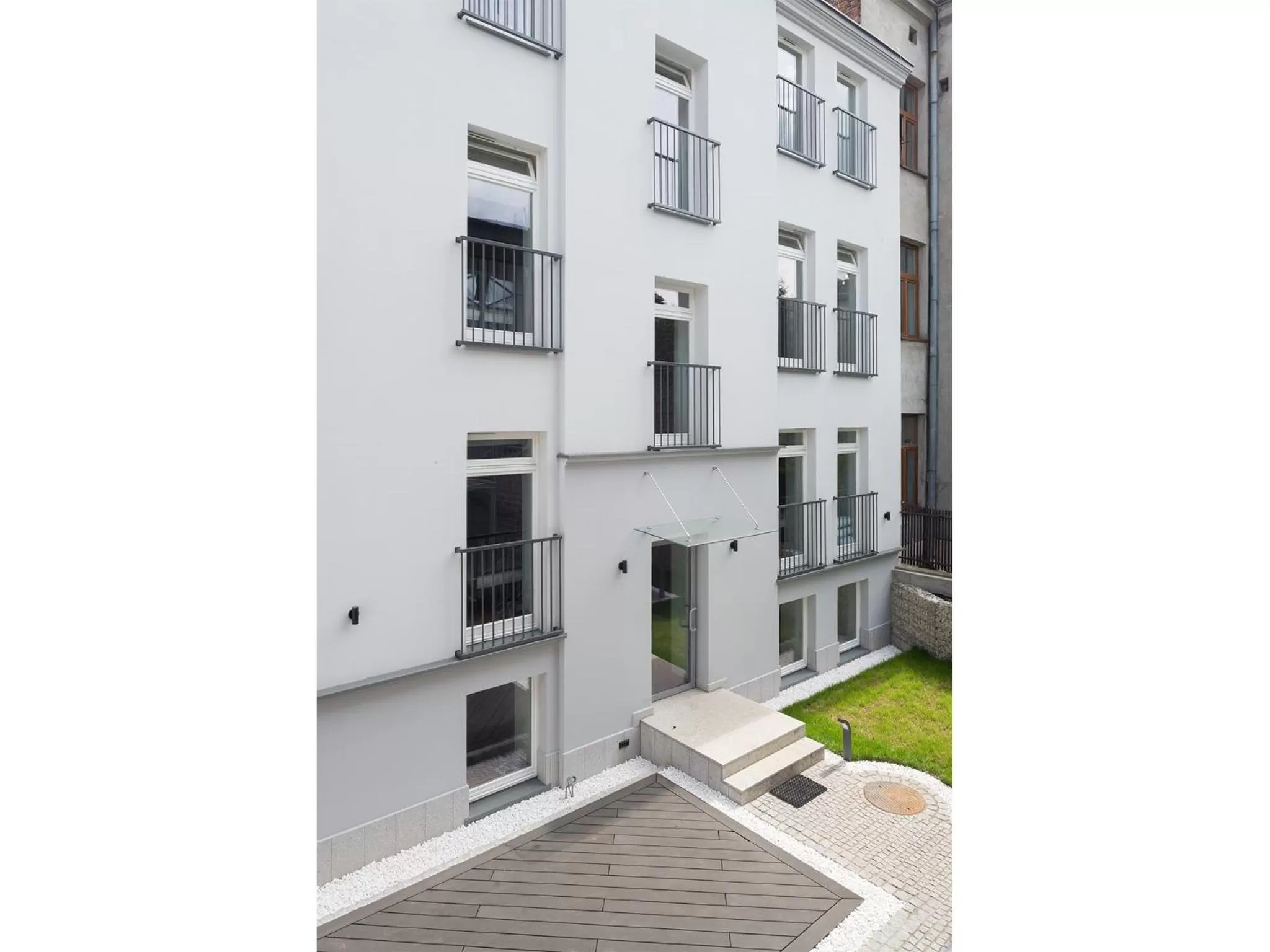 Facade/entrance in Well Well Aparthotel