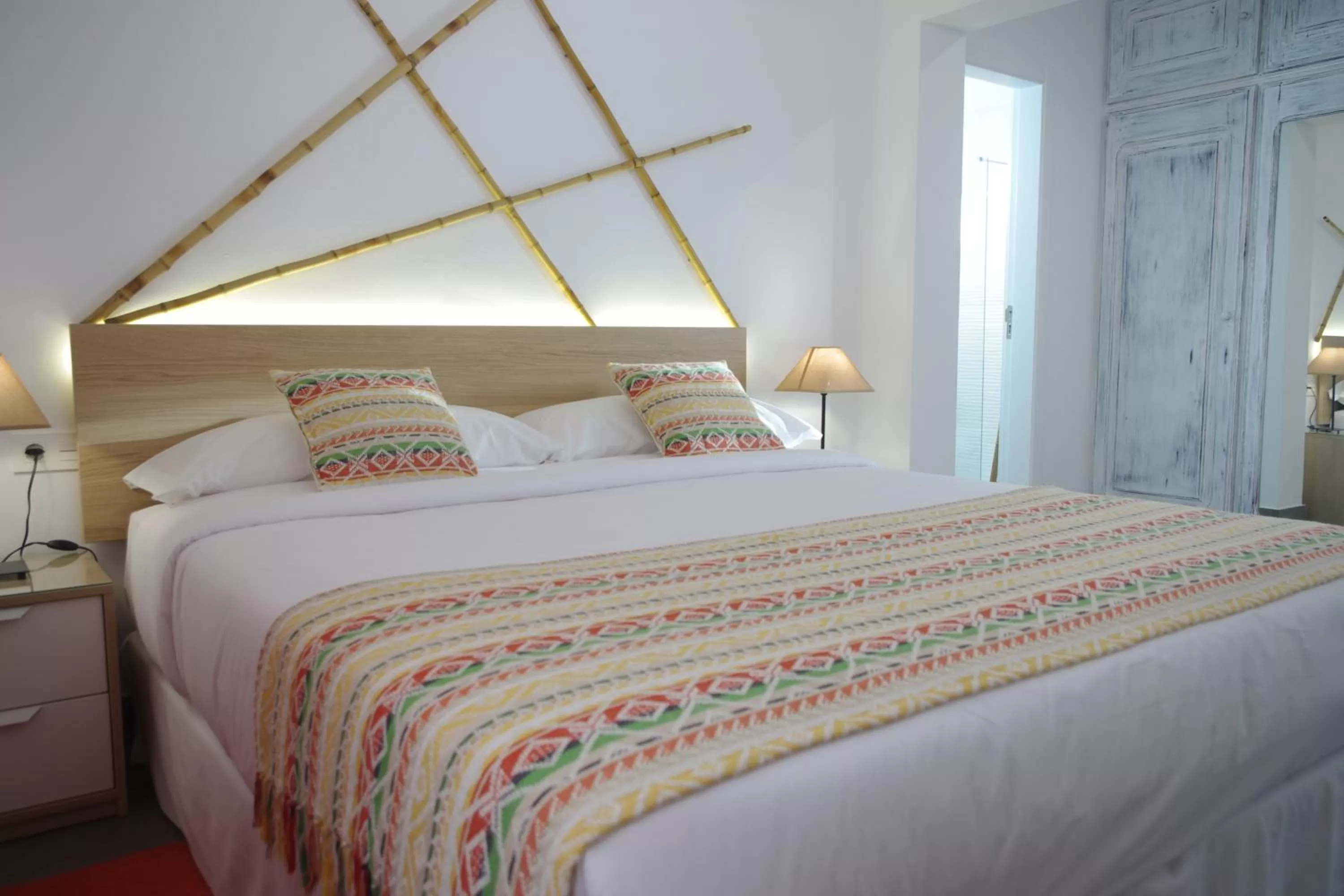 Photo of the whole room, Bed in MAGMA Rooms Playa Honda