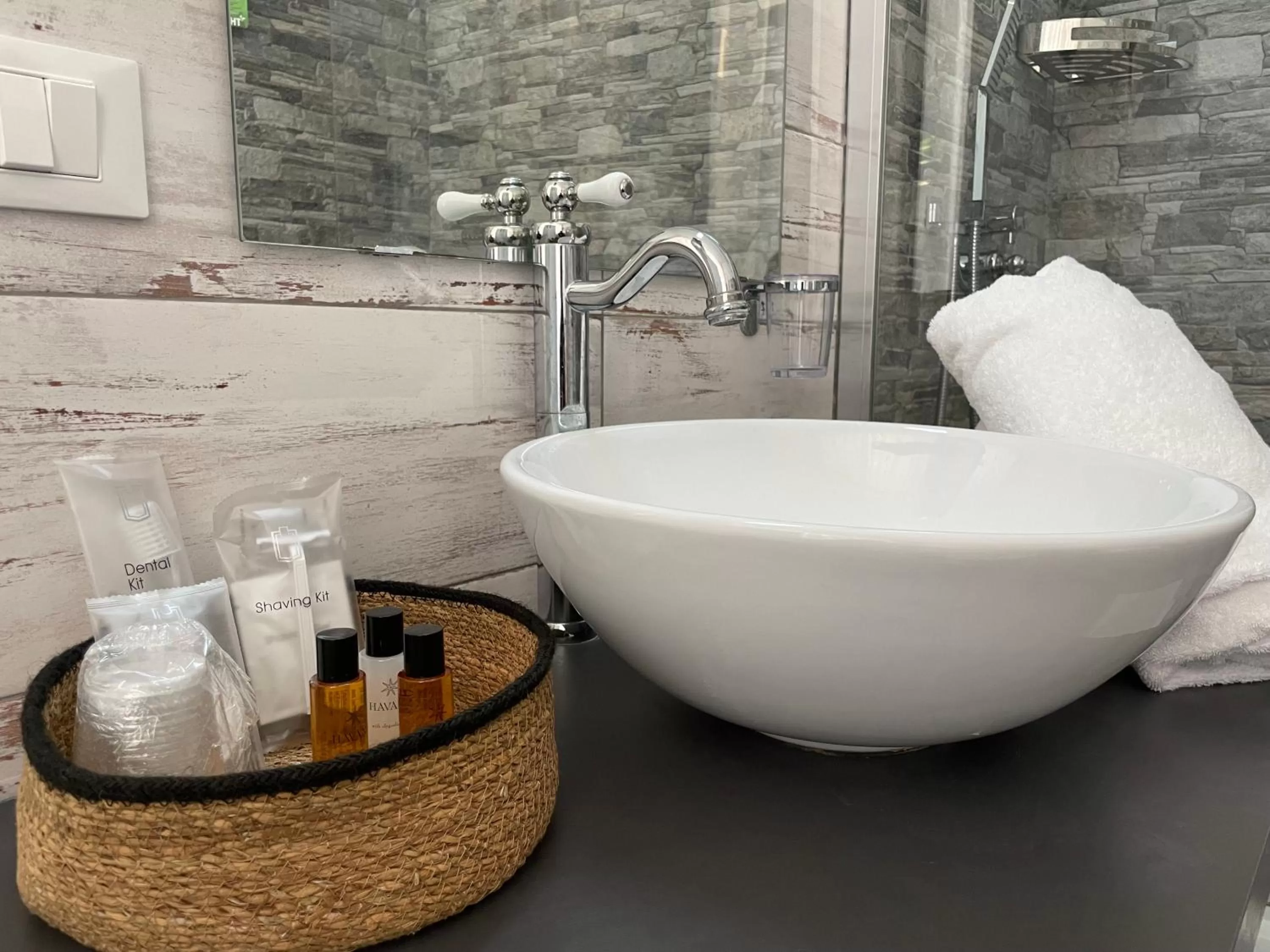 Aria Rooms and Terrace