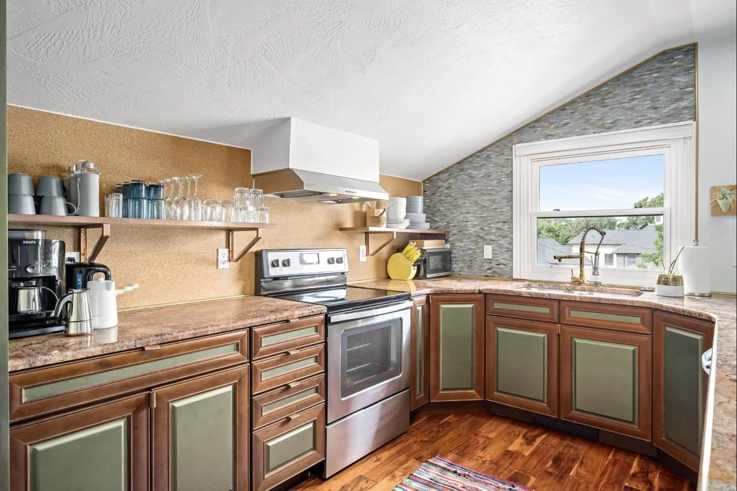 Coffee/tea facilities in The Wesley Walla Walla