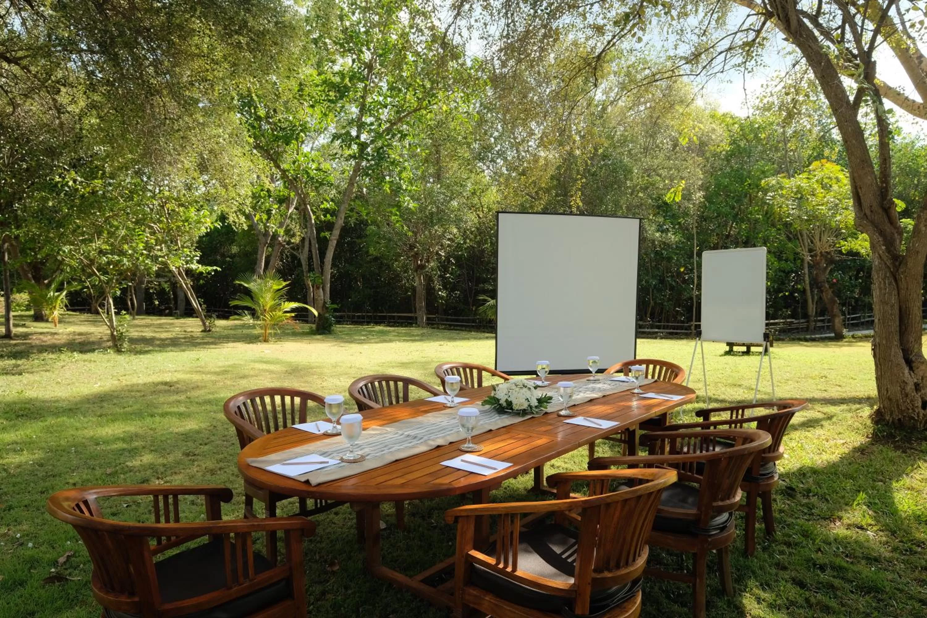 Garden in Mimpi Resort Menjangan