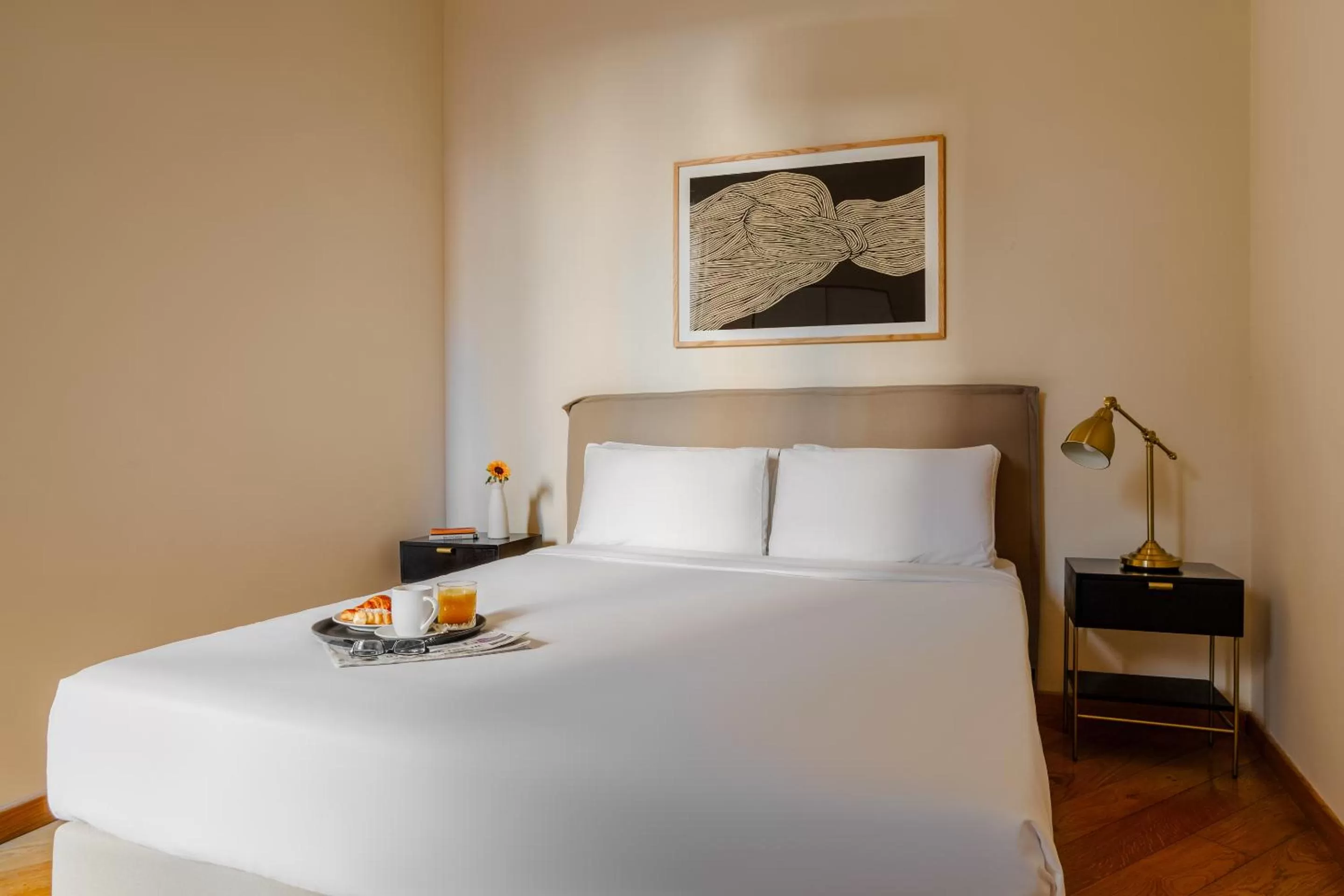 Bed in Sonder Fontana Di Trevi