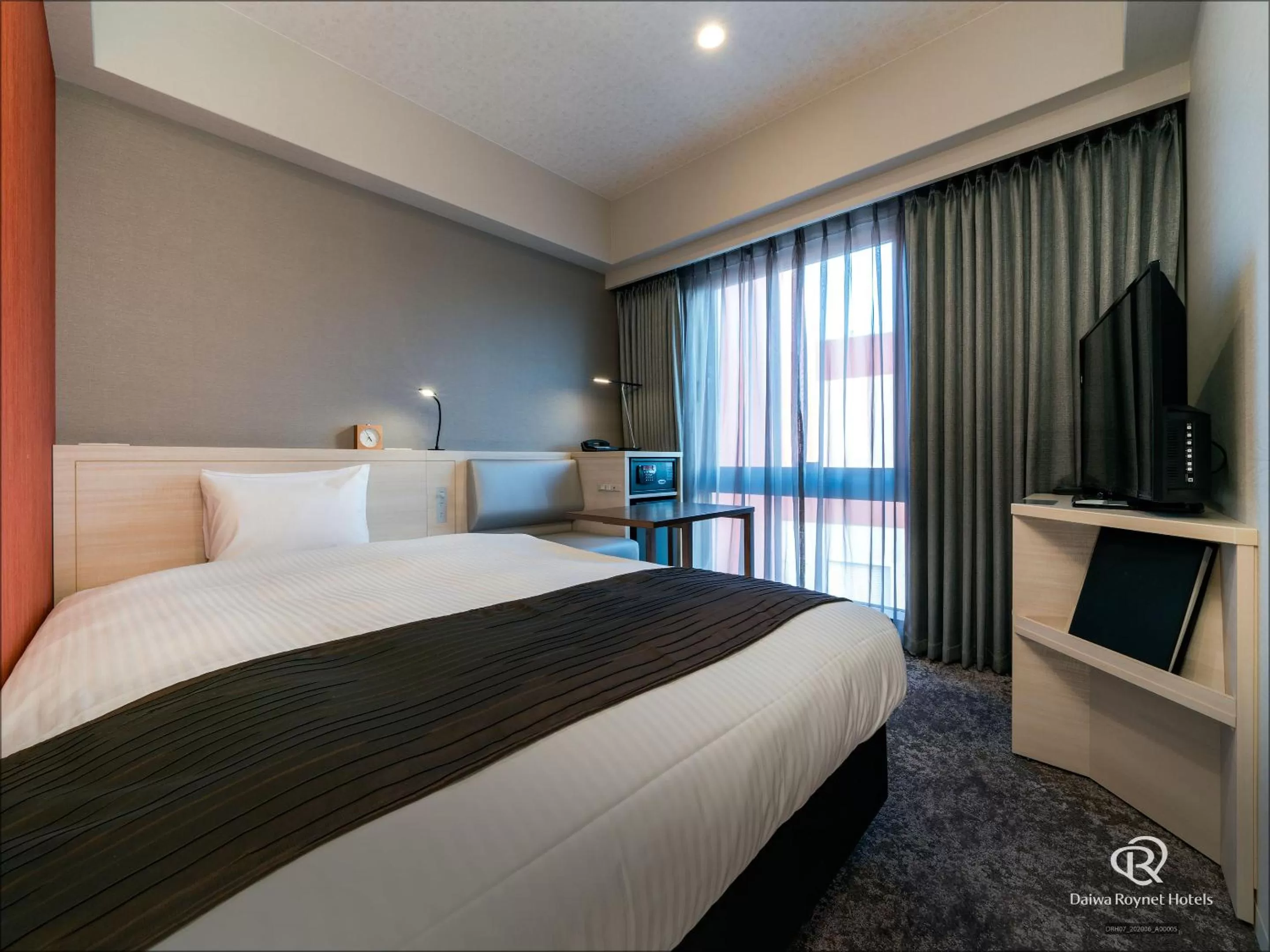 Bed in DEL style Fukuoka Nishinakasu by Daiwa Roynet Hotel