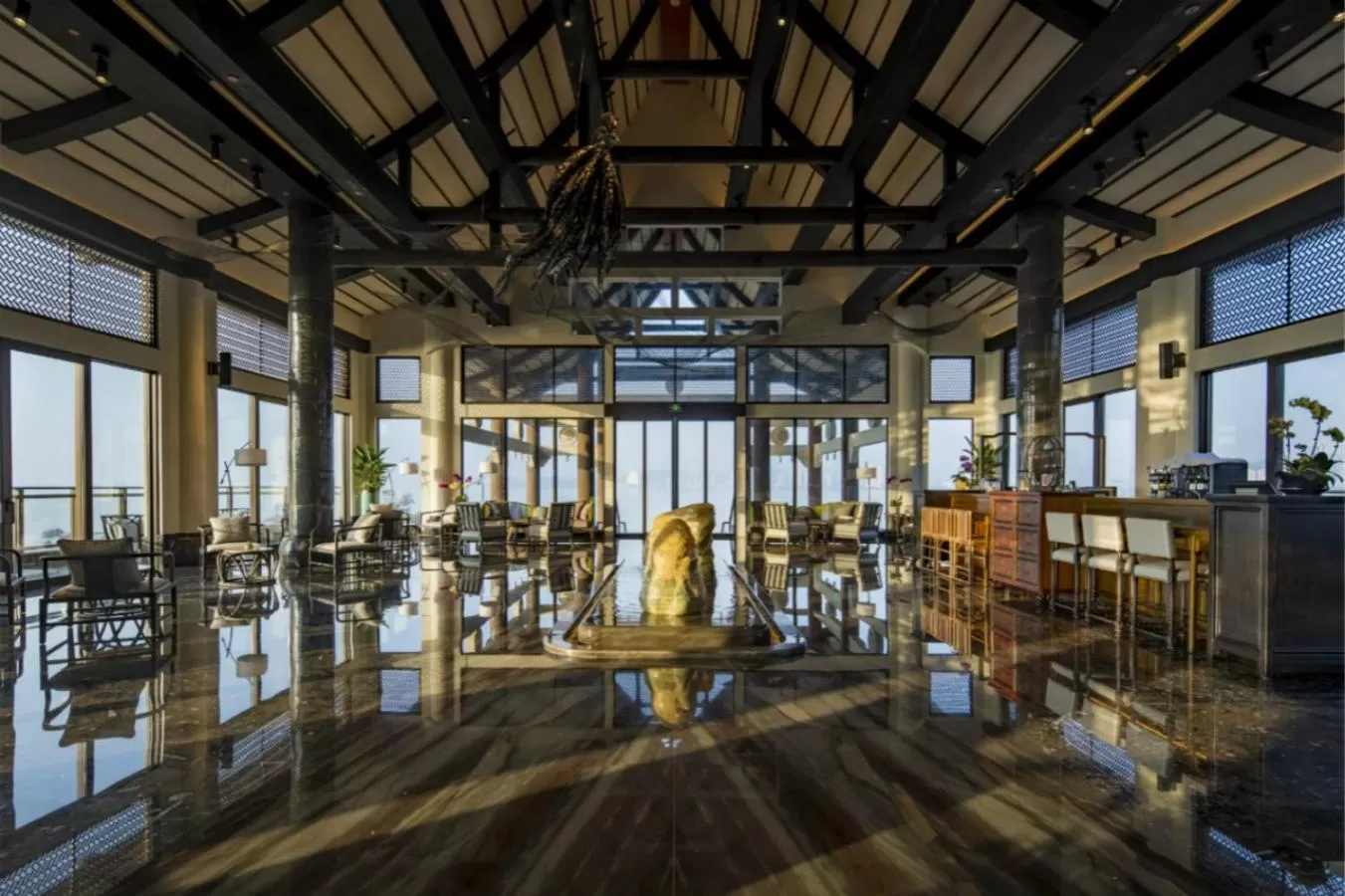 Lobby or reception in Angsana Zhuhai Phoenix Bay