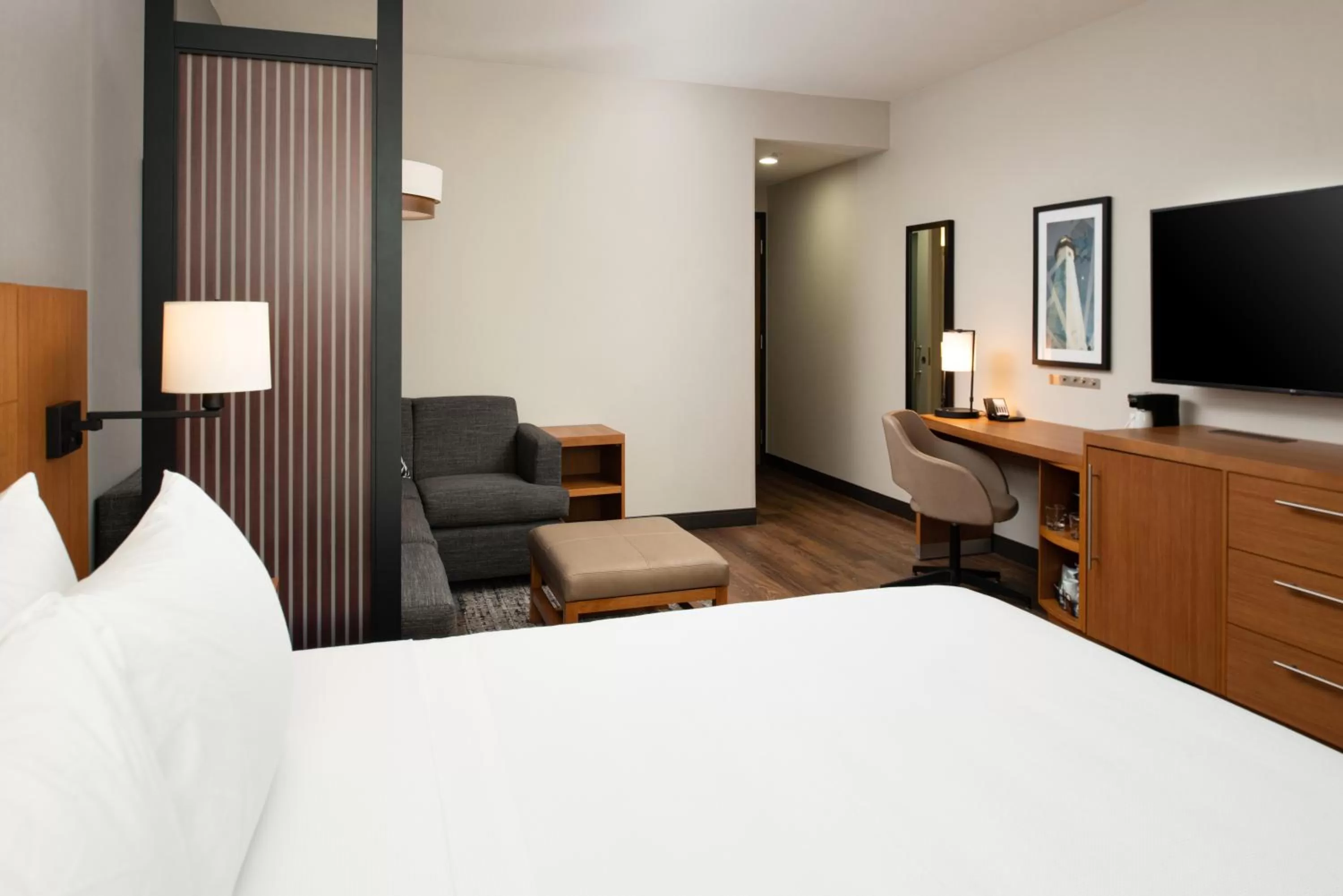 Photo of the whole room, Bed in Hyatt Place Dallas/Rockwall