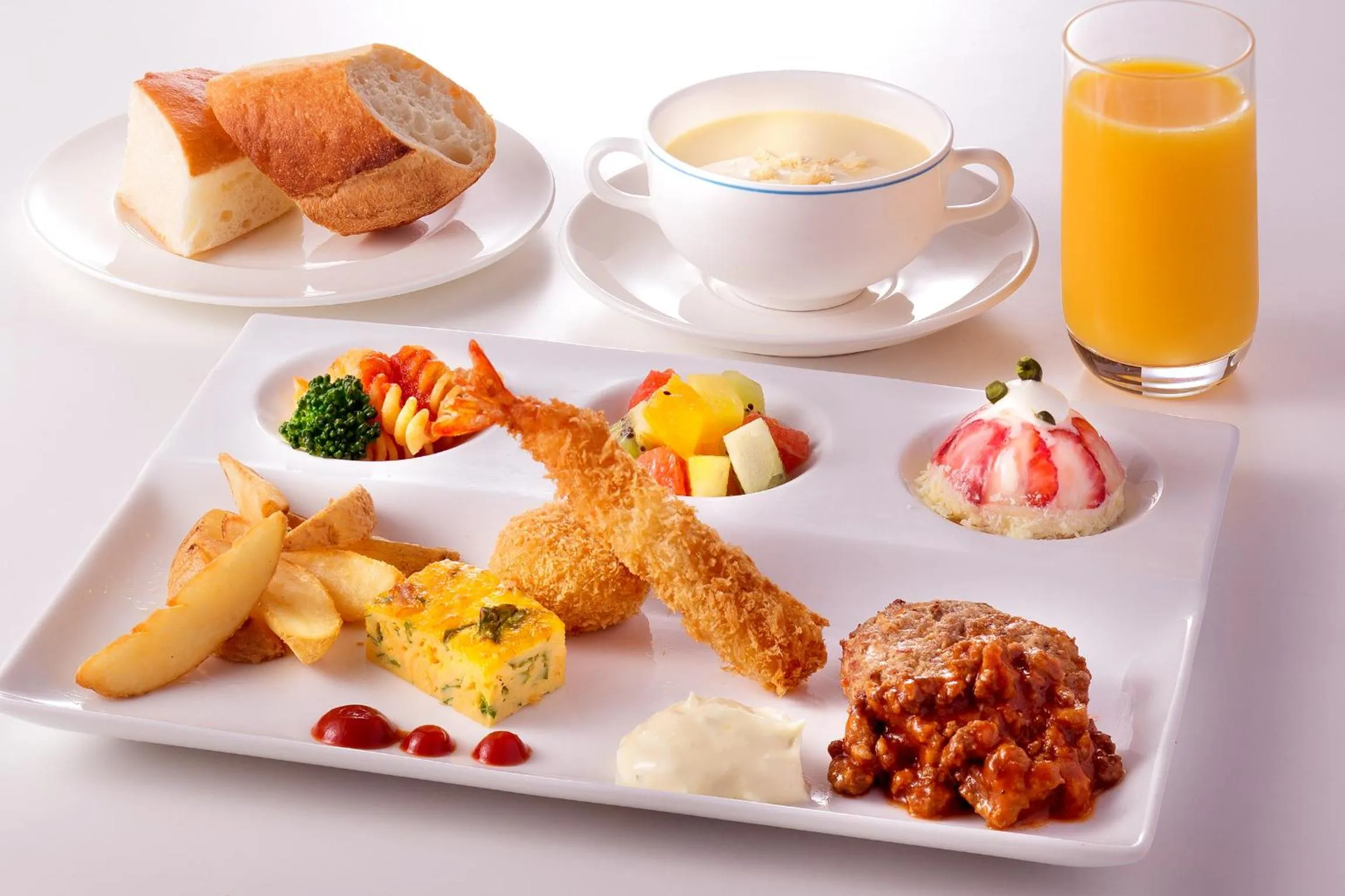 Restaurant/places to eat in Wakayama Marina City Hotel