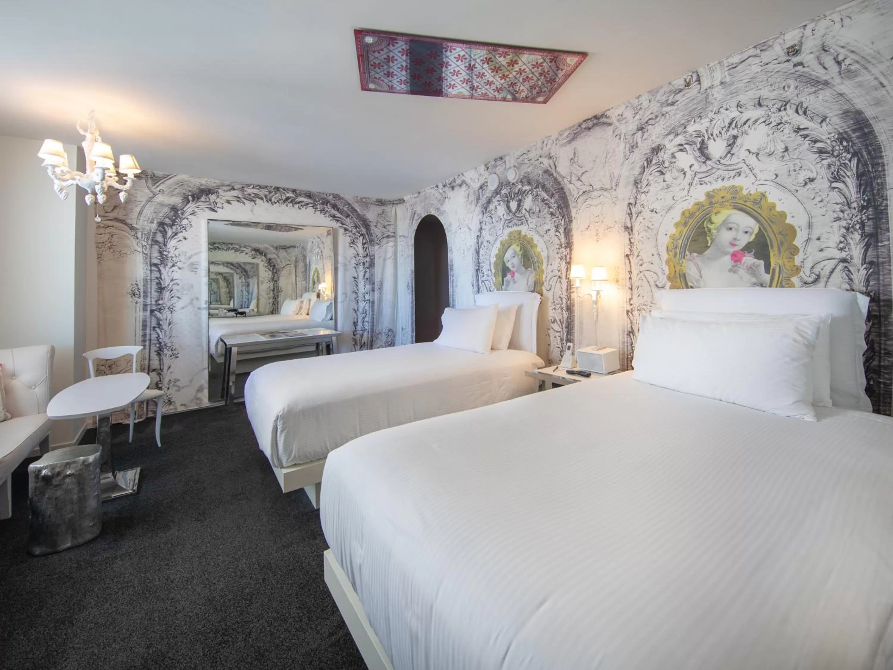 Bed in SAHARA Las Vegas