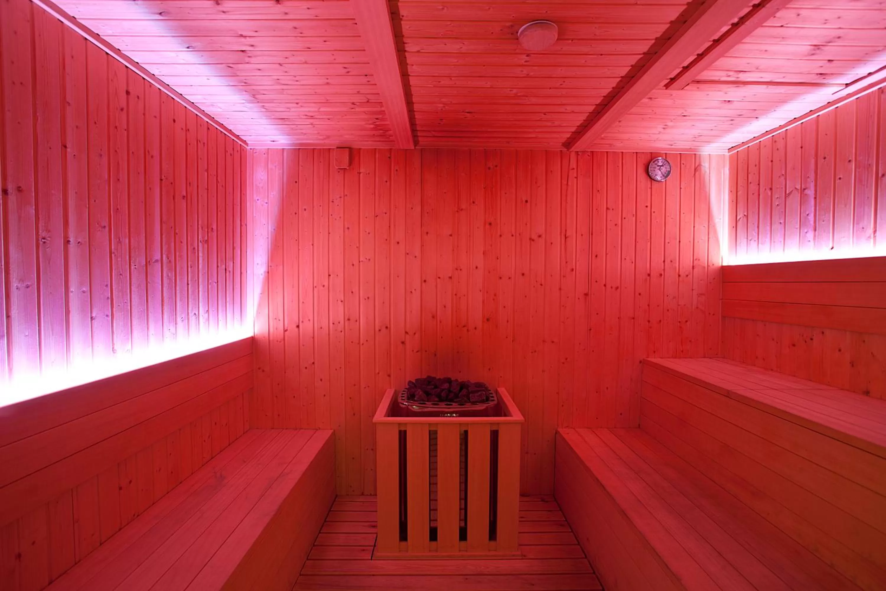 Hotel Pompaelo Plaza del Ayuntamiento & Spa