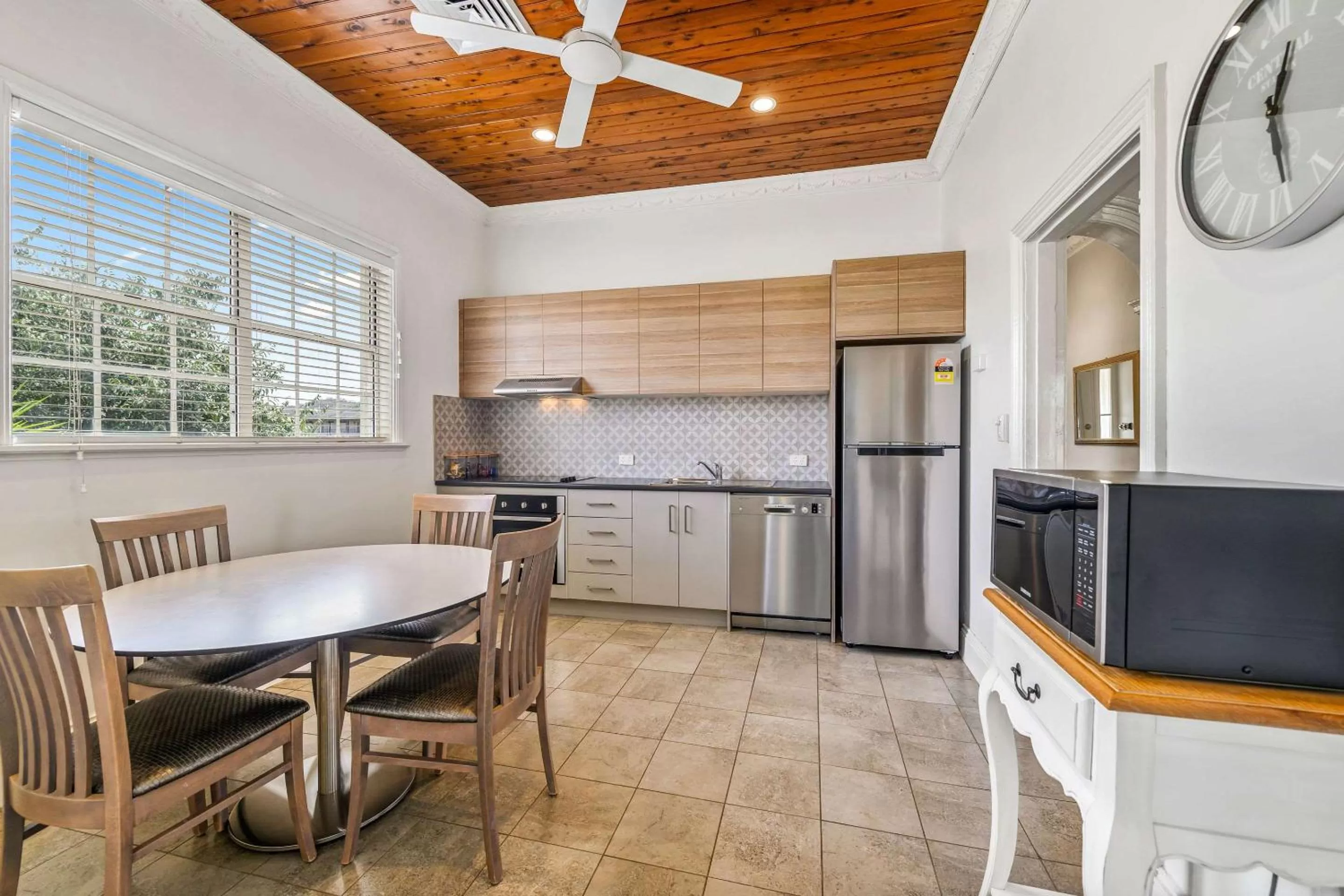 Bedroom in Quality Inn Ashby House Tamworth