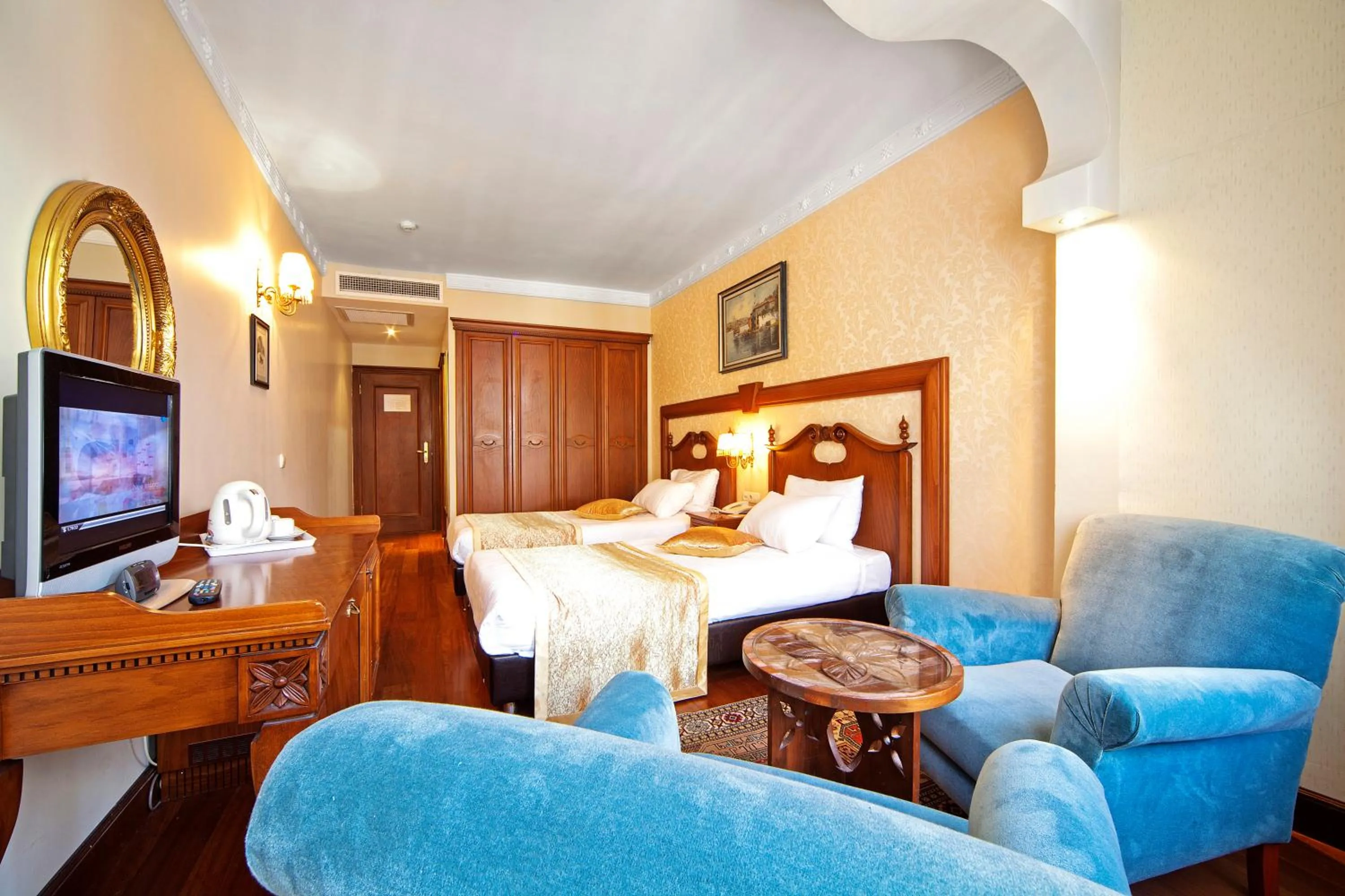 Deluxe Double or Twin Room in Azade Hotel Istanbul
