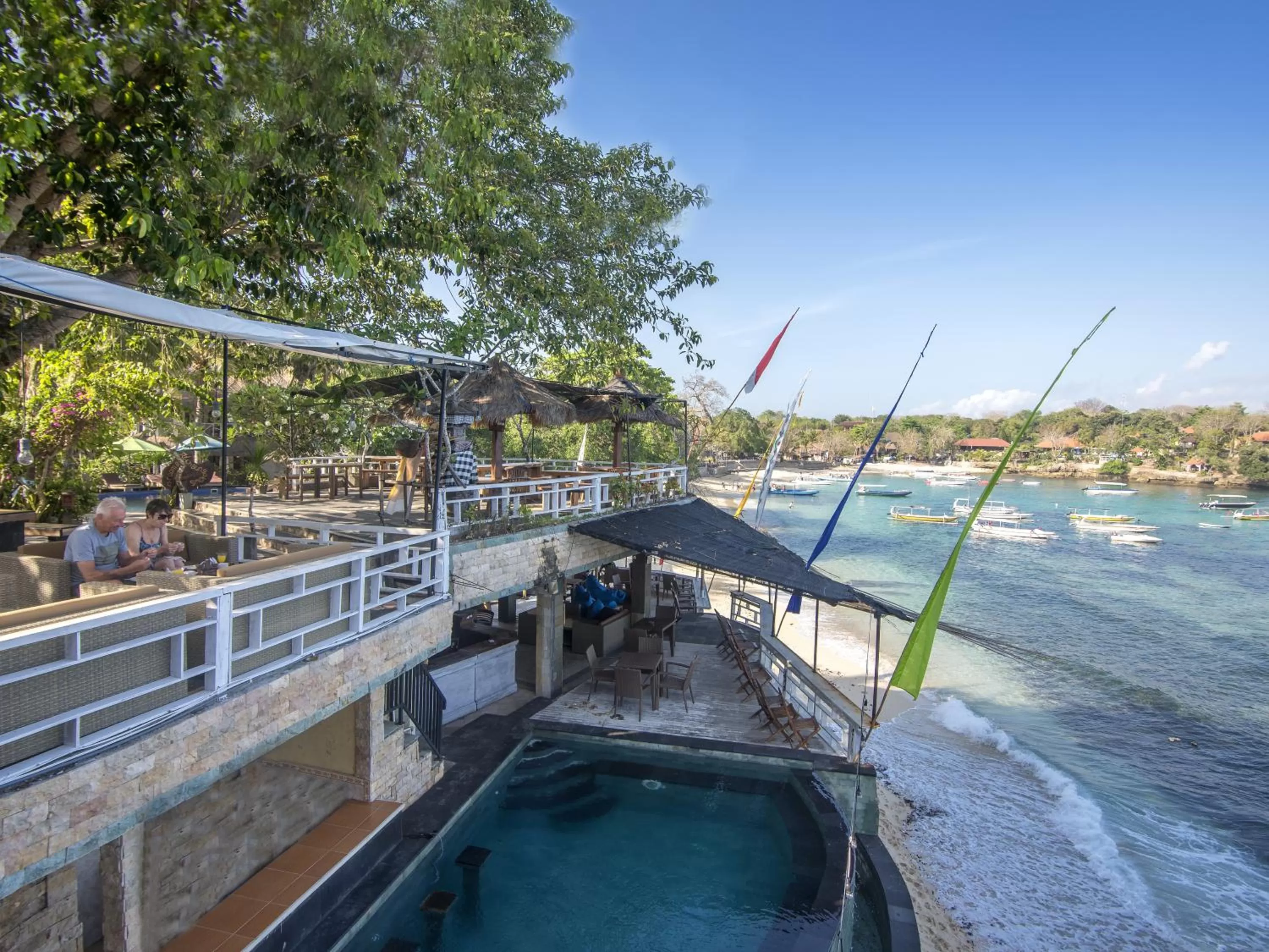 Mushroom Beach Bungalows