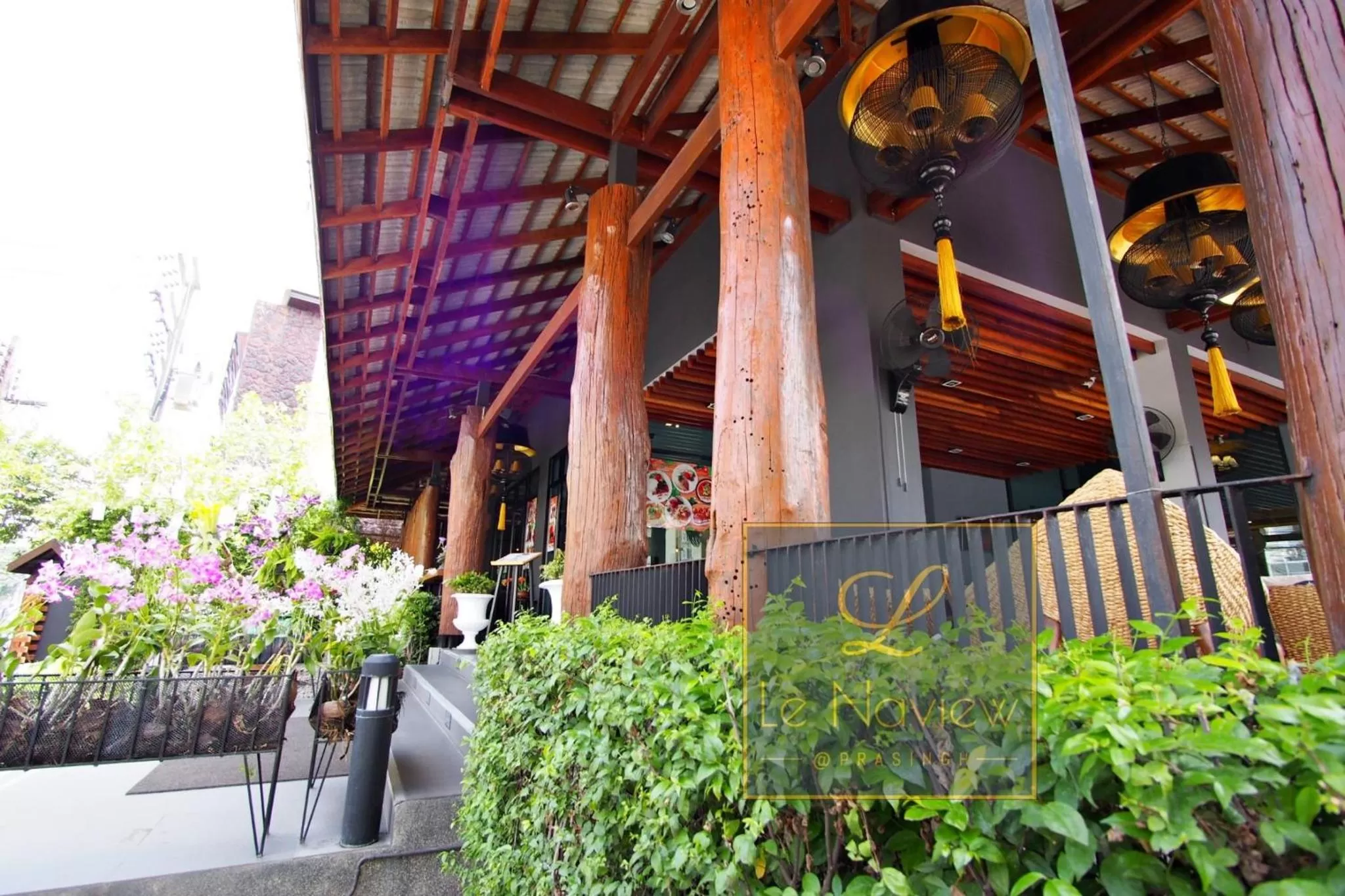 Property building in Le Naview @Prasingh