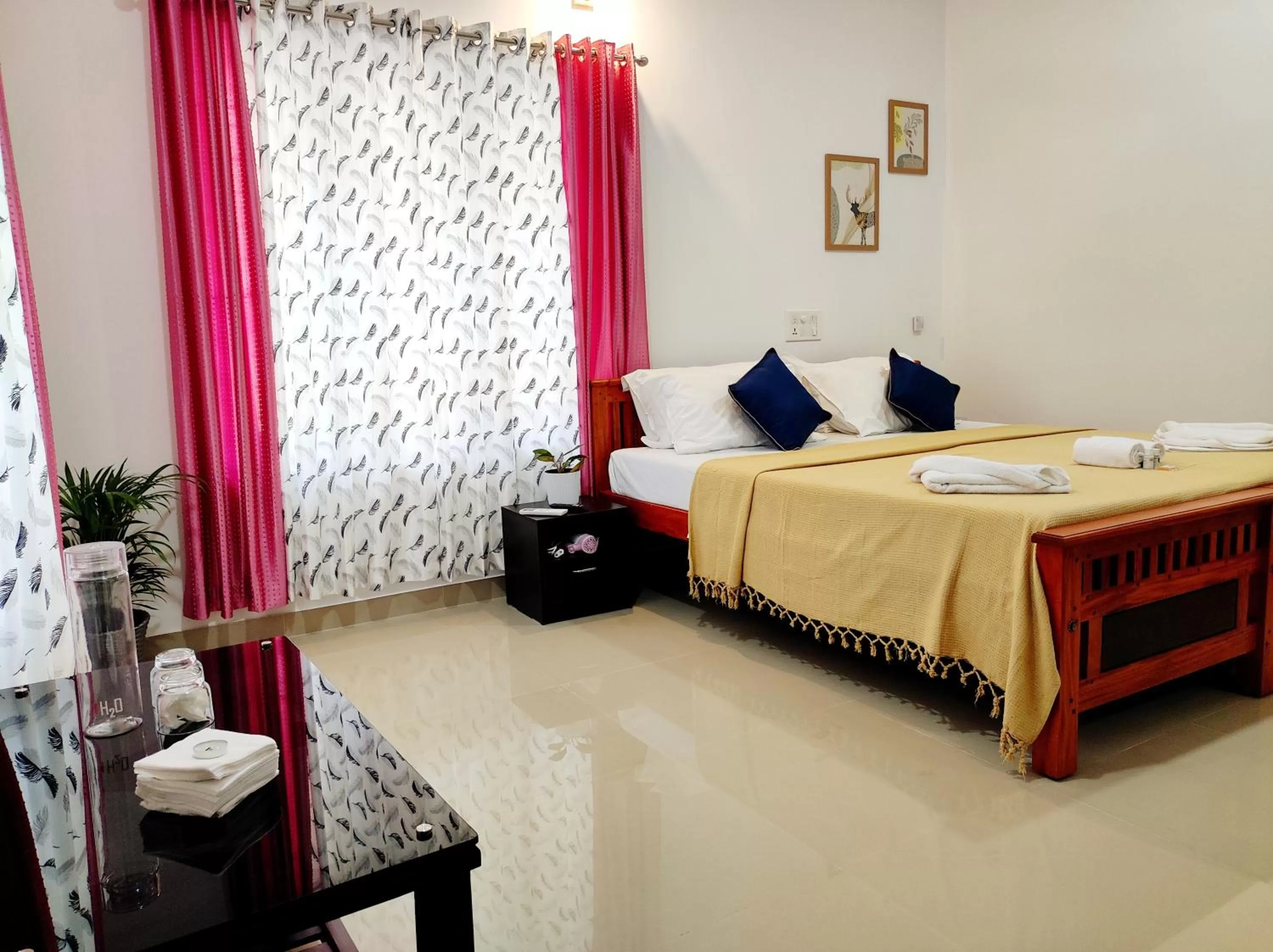 Bed in Happy Buddha S4