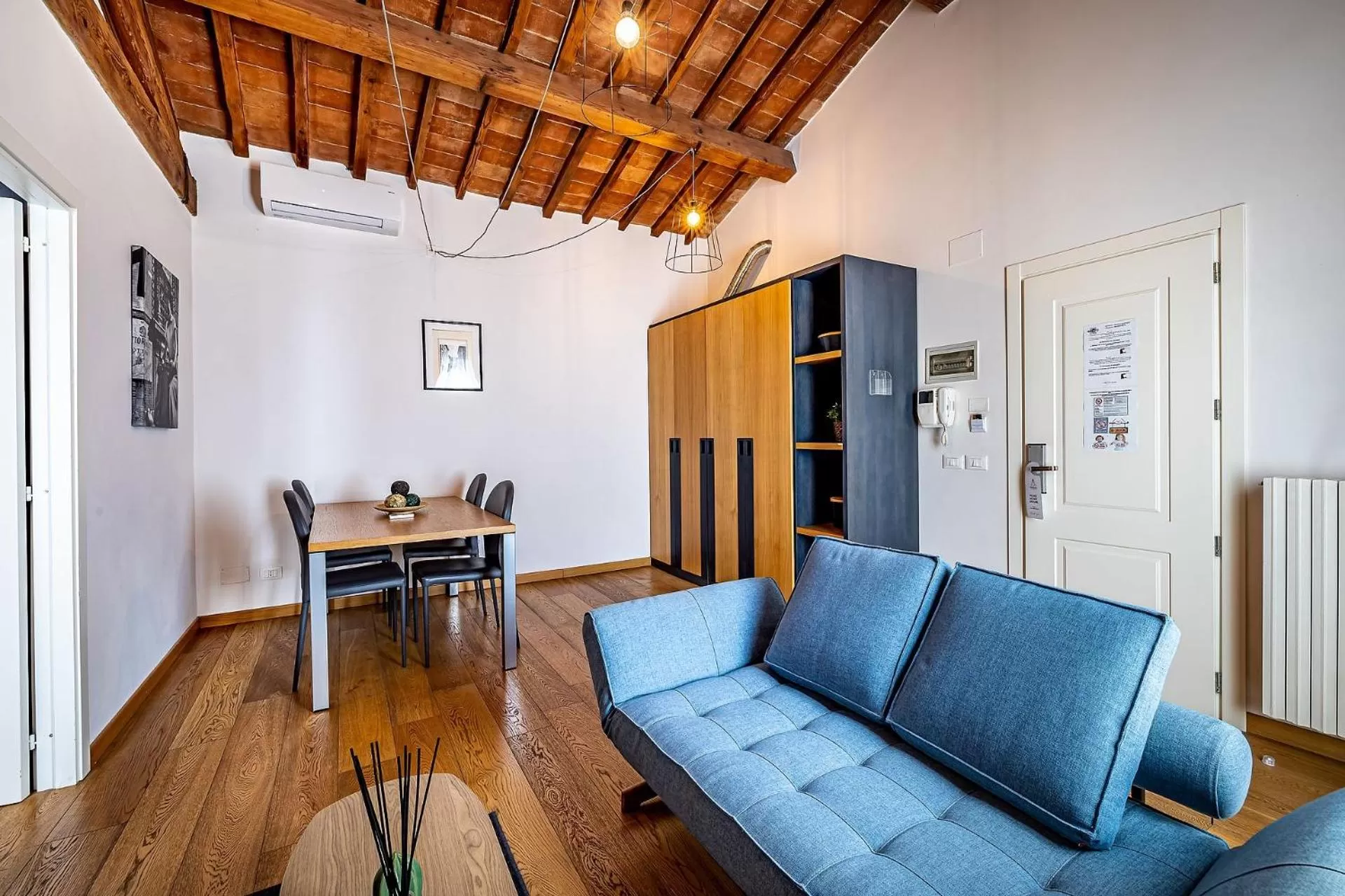 Kitchen or kitchenette in Martelli 6 Suite & Apartments