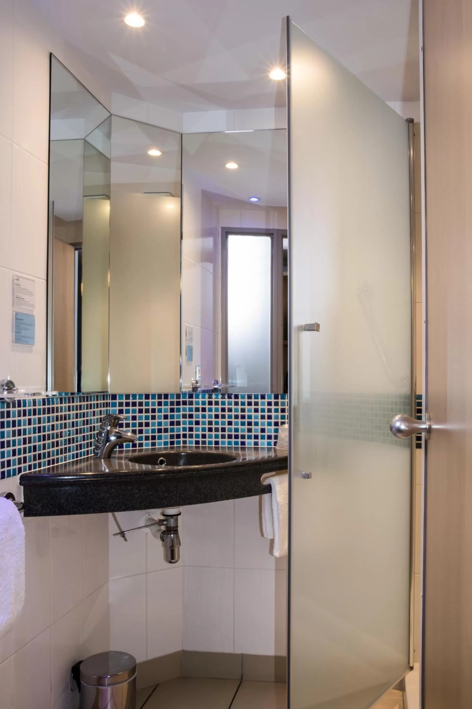 Bathroom in Holiday Inn Express Toulouse Airport by IHG