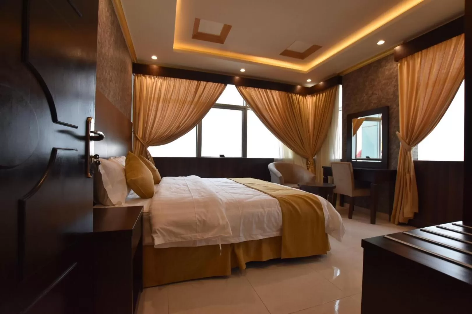 Superior One-Bedroom Apartment in Burj Al Faris Hotel Apartments