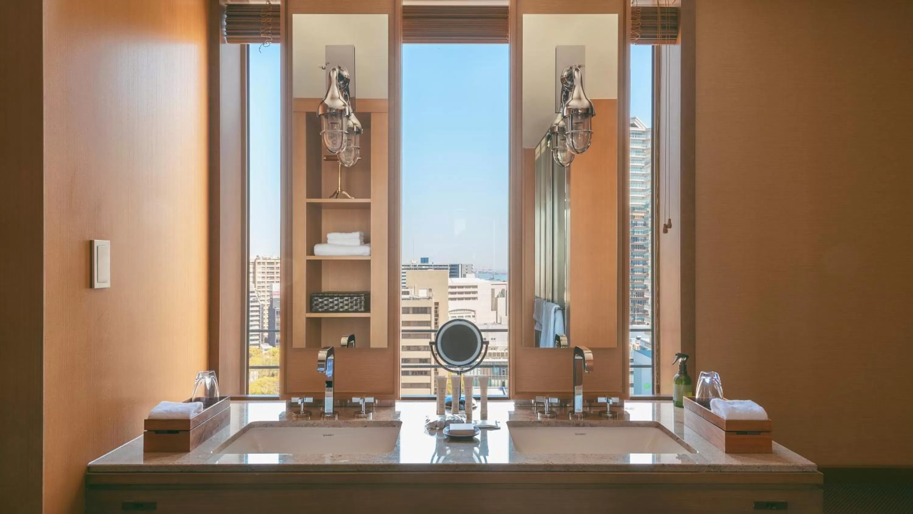 Photo of the whole room in Oriental Hotel