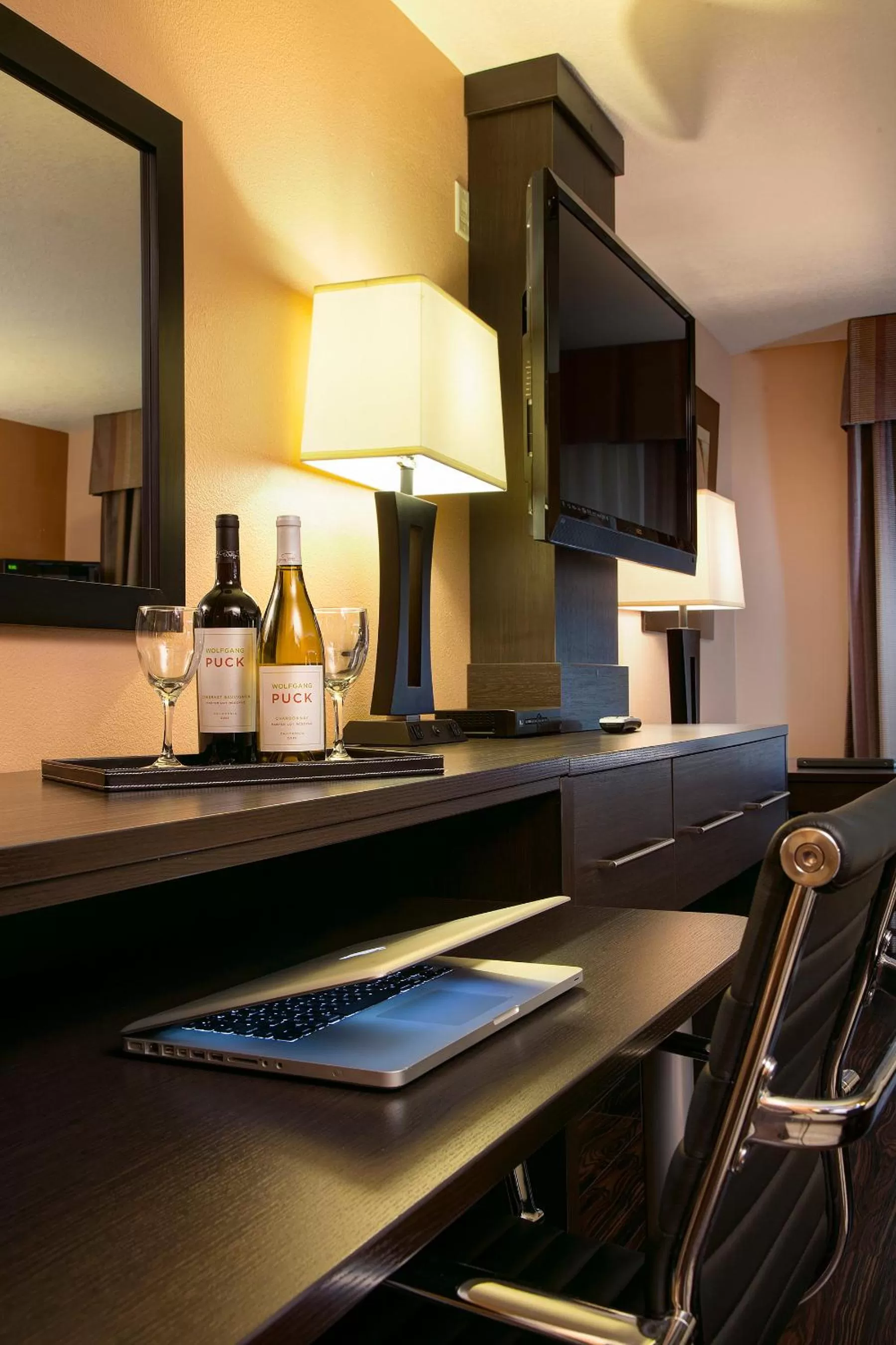 Alcoholic drinks in Prospector Hotel & Casino