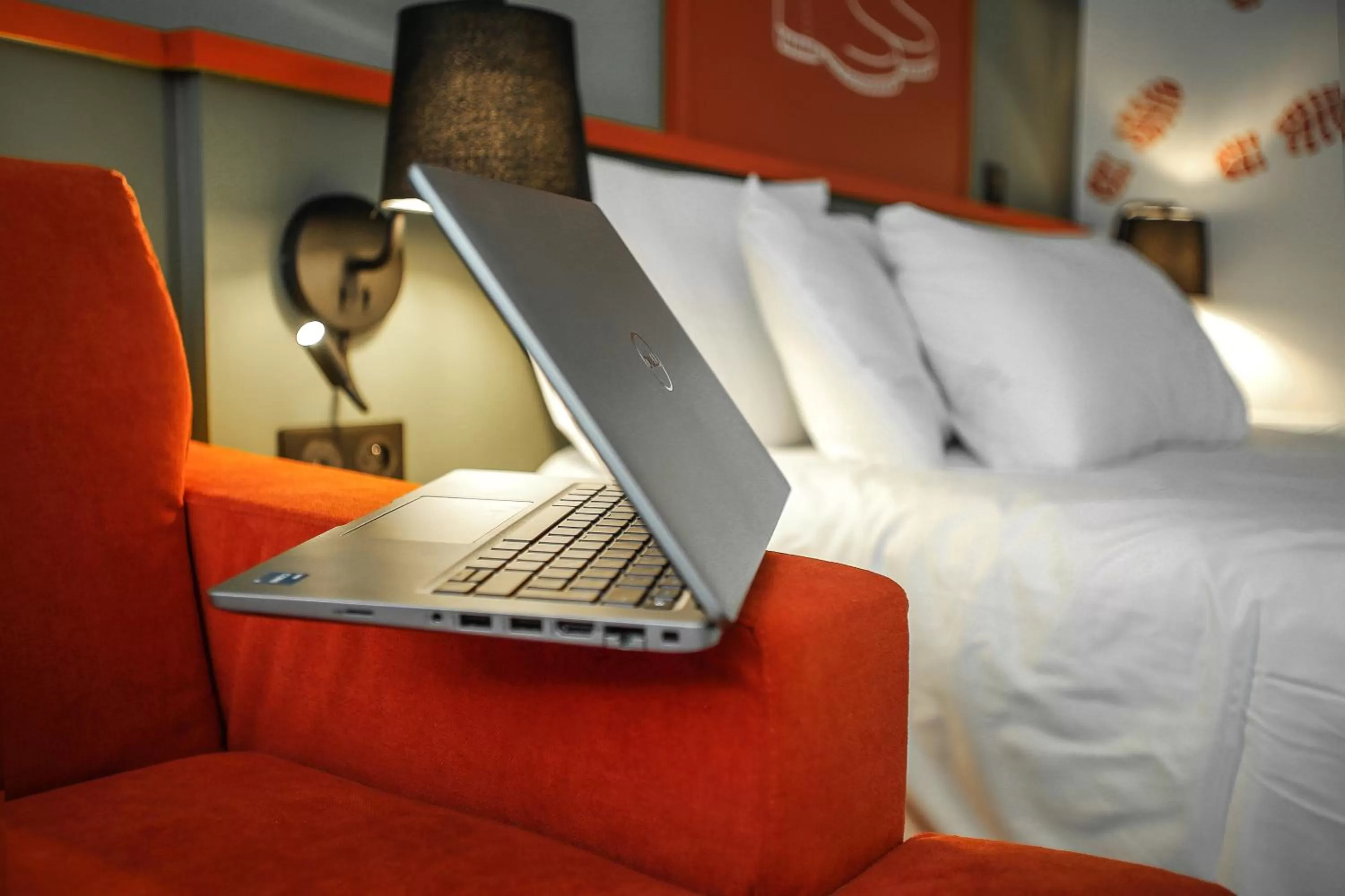 Bed in Ibis Styles Lisieux Normandie