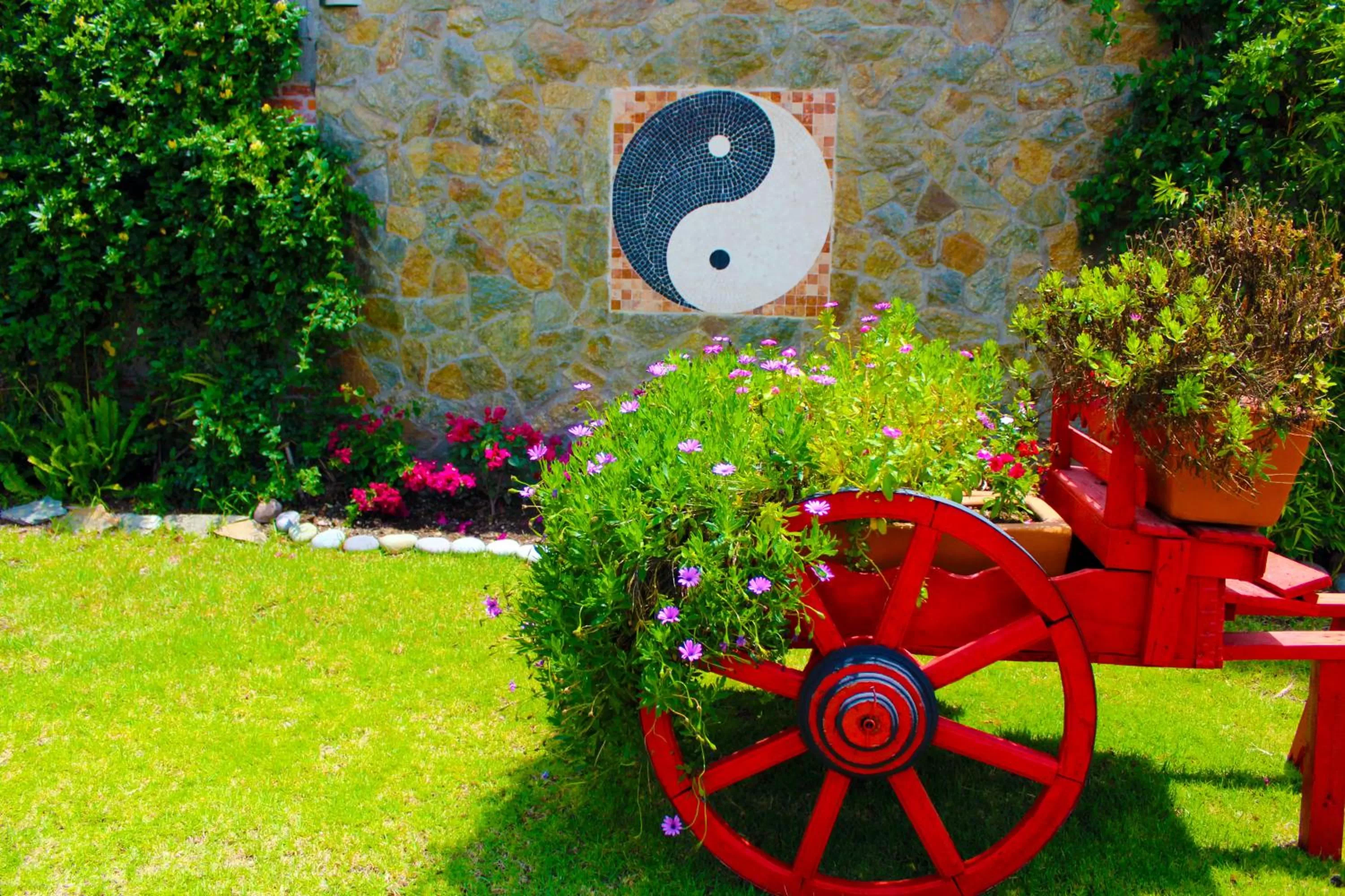 Property building, Garden in Hotel Boutique La Herencia