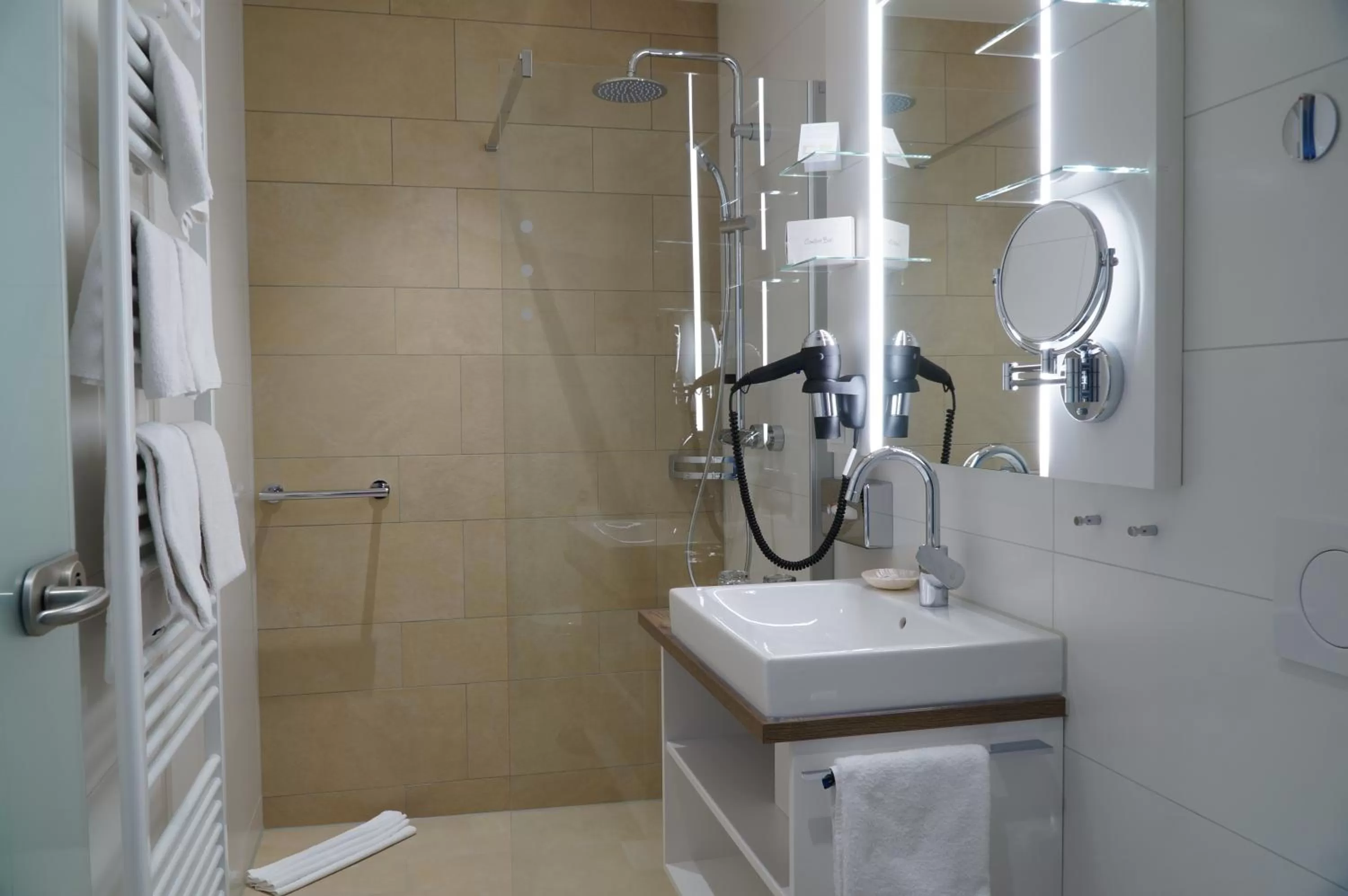 Bathroom in Hotel Teuchelwald