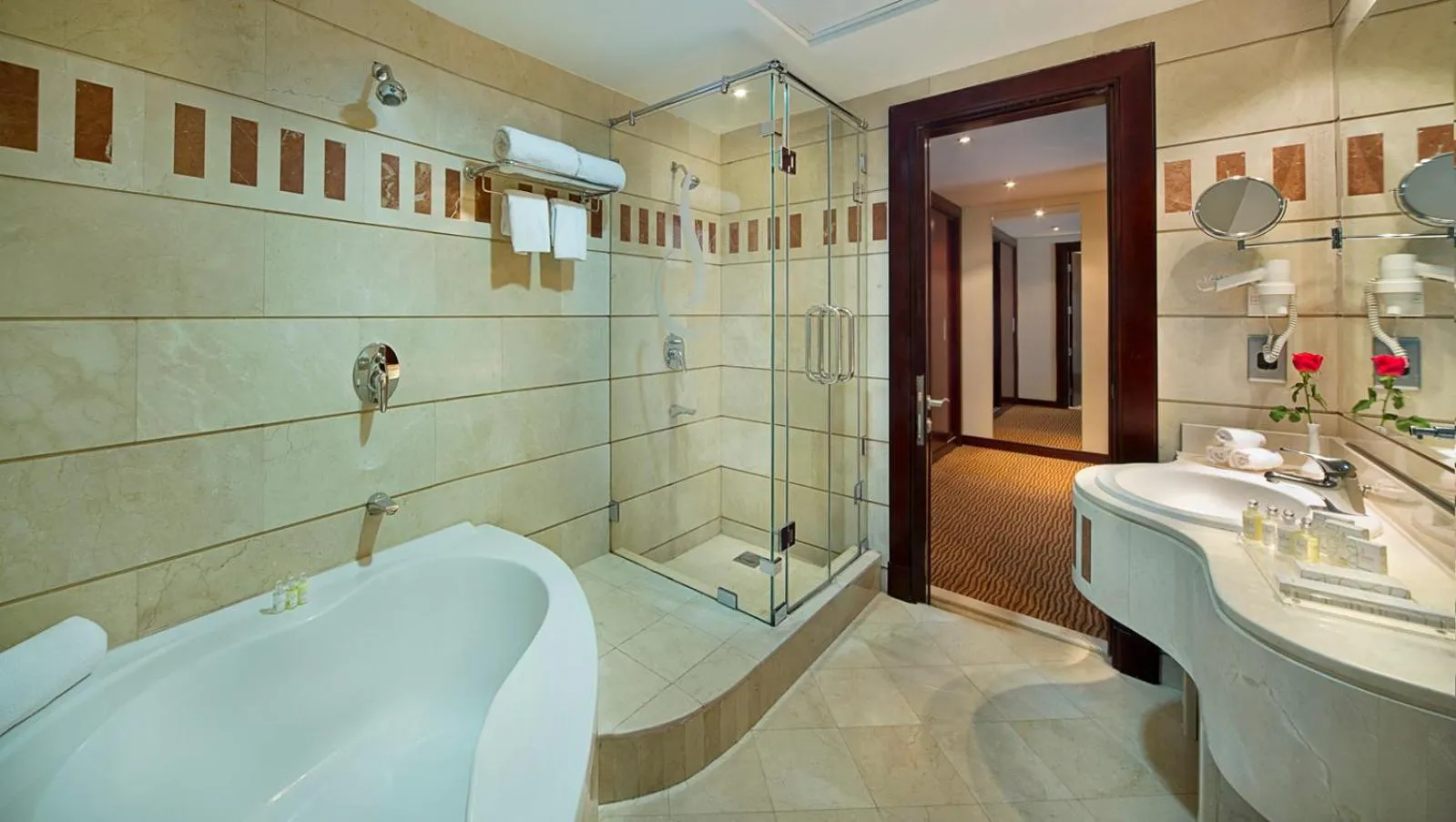 Shower in City Seasons Hotel & Suites Muscat