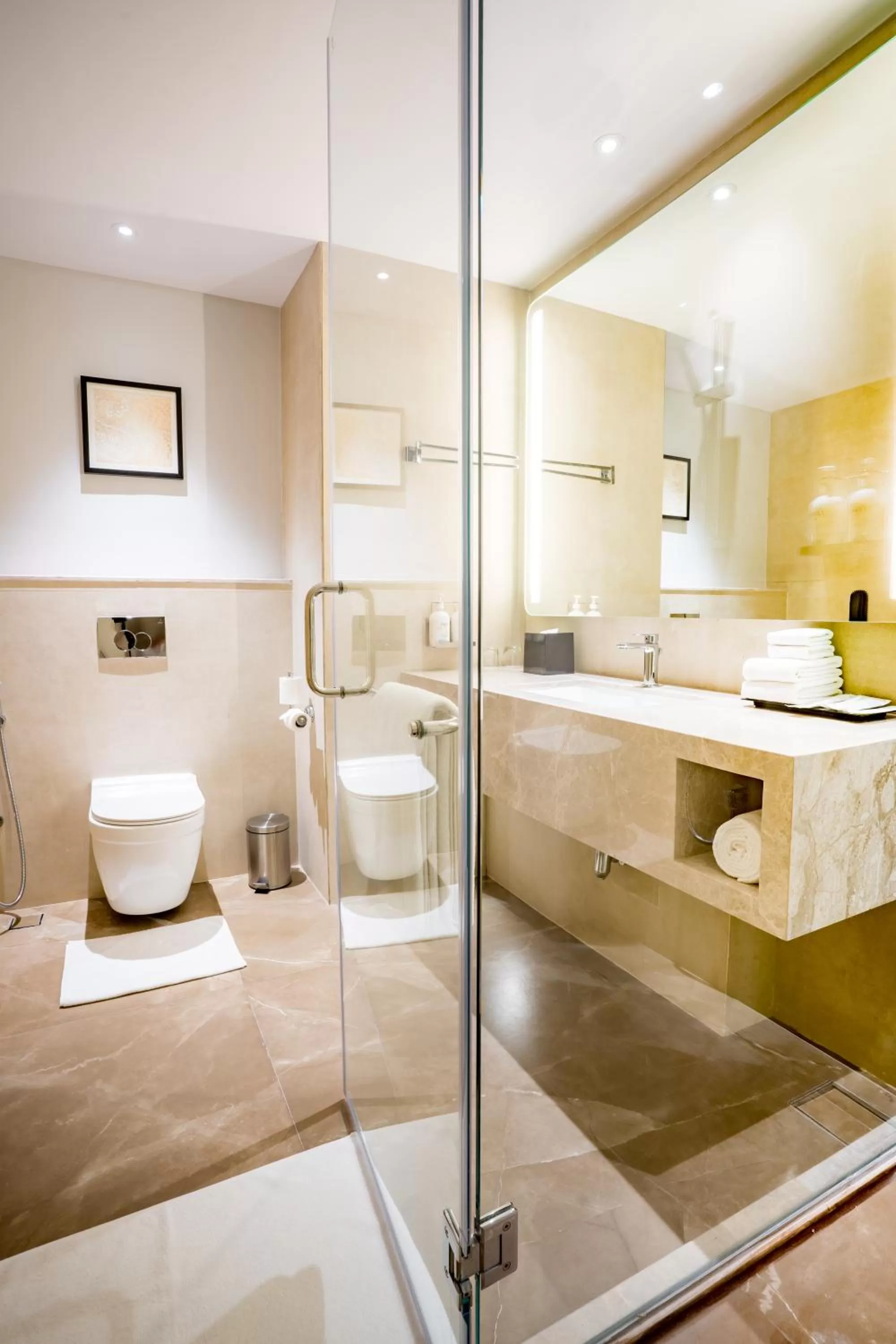 Shower in Holiday Inn Lucknow Airport by IHG