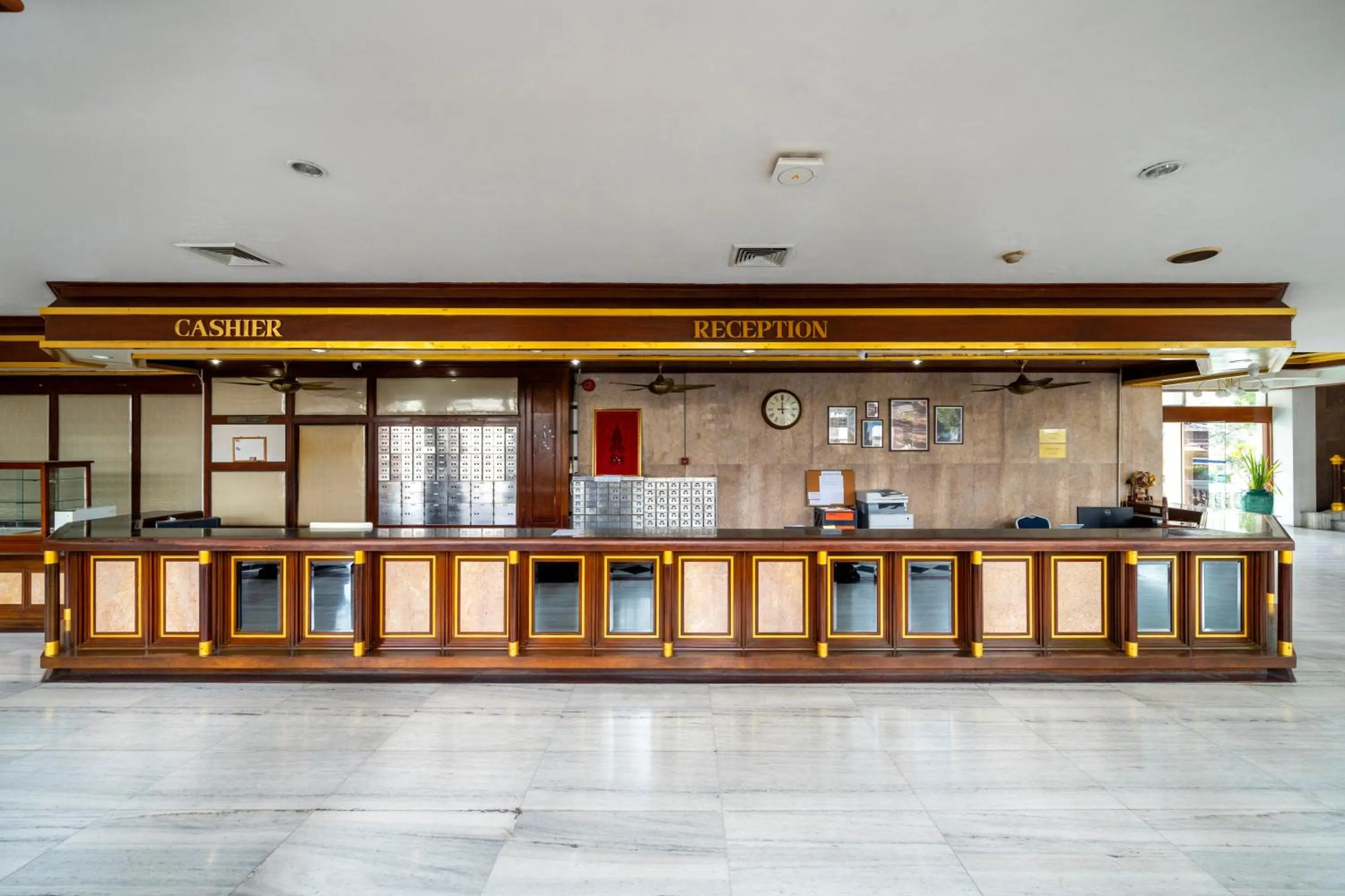 Lobby or reception in Welcome Plaza Hotel Pattaya