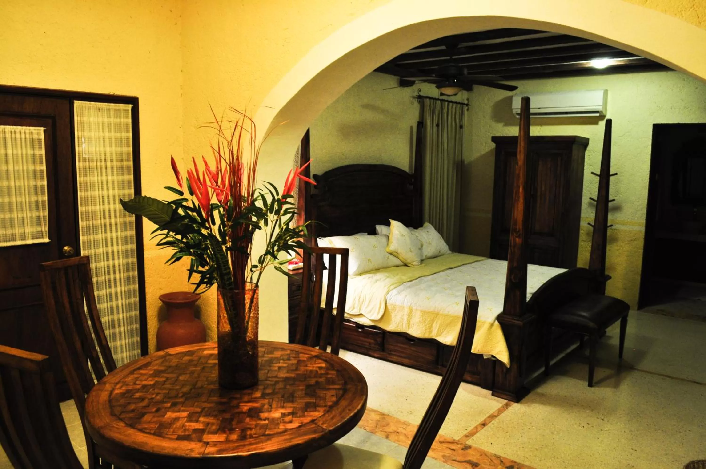 Photo of the whole room in Casa Tia Micha