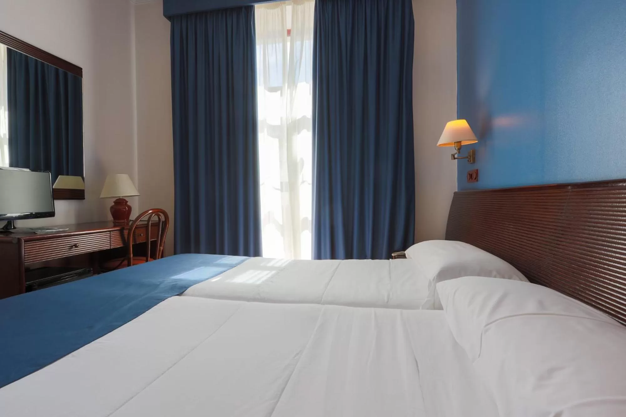 Photo of the whole room, Bed in Casa del Regidor