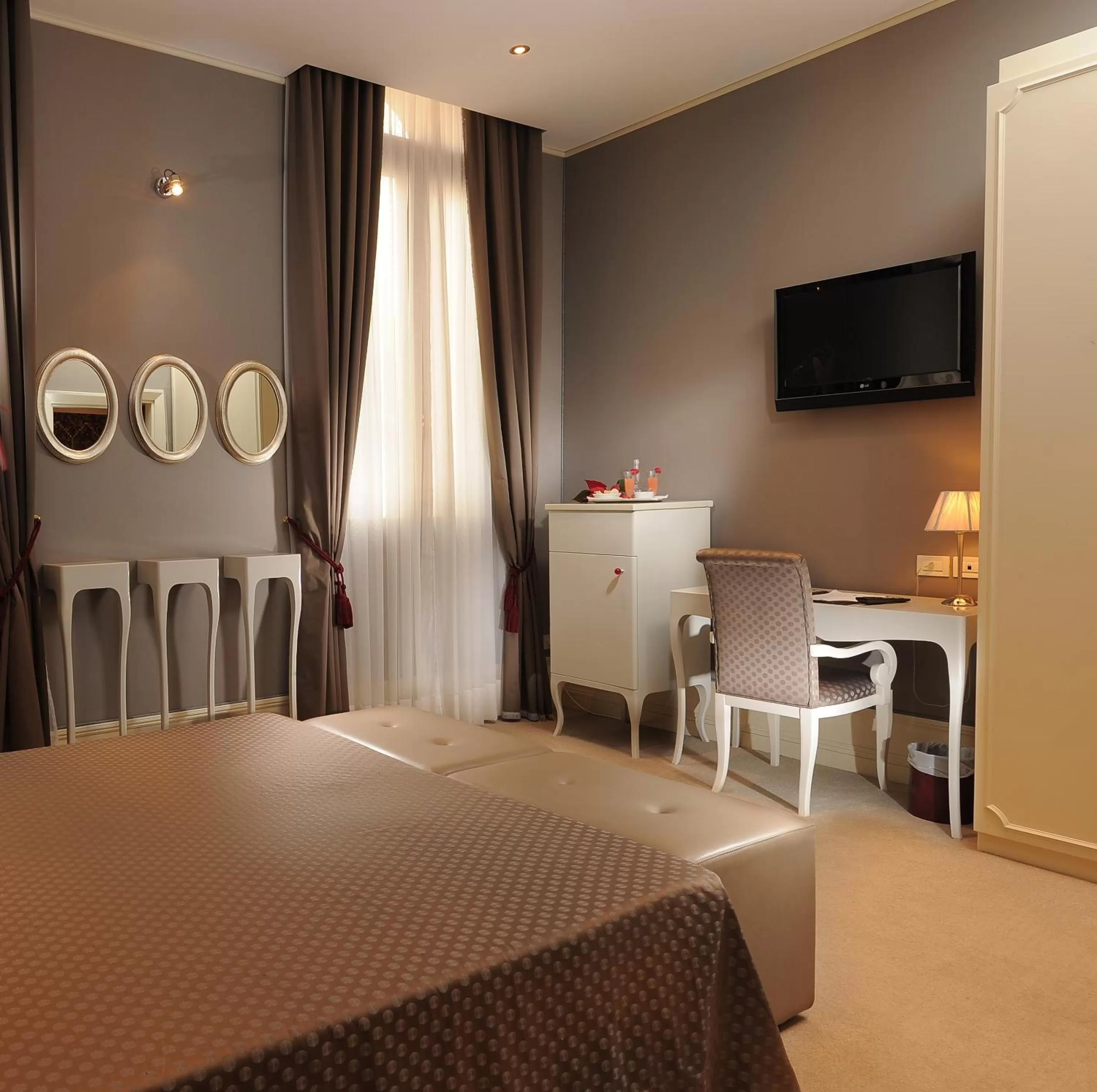 Shower, Bed in Hotel Ai Due Principi