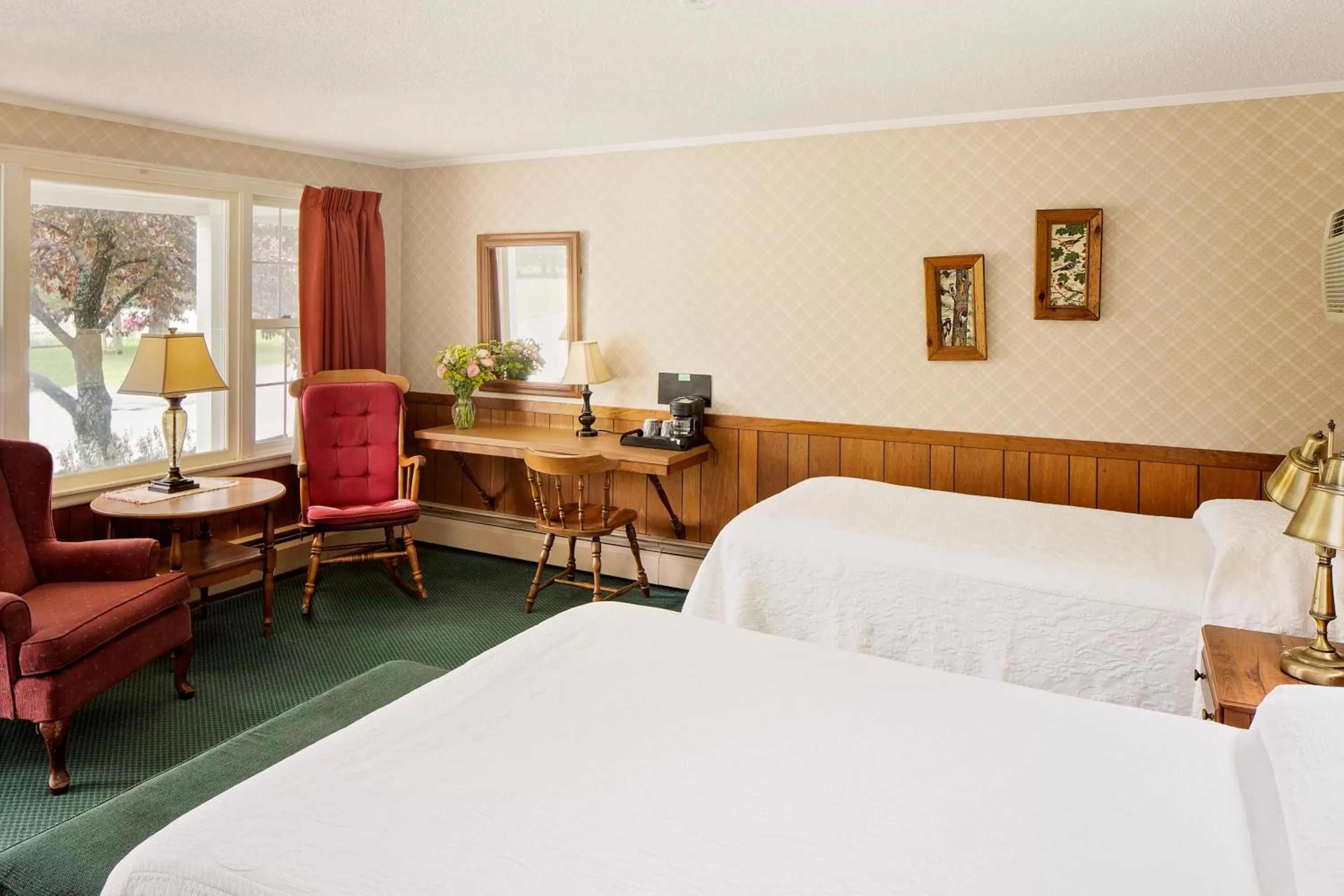 Full Twin and Double (Stowe) in Aspen at Manchester