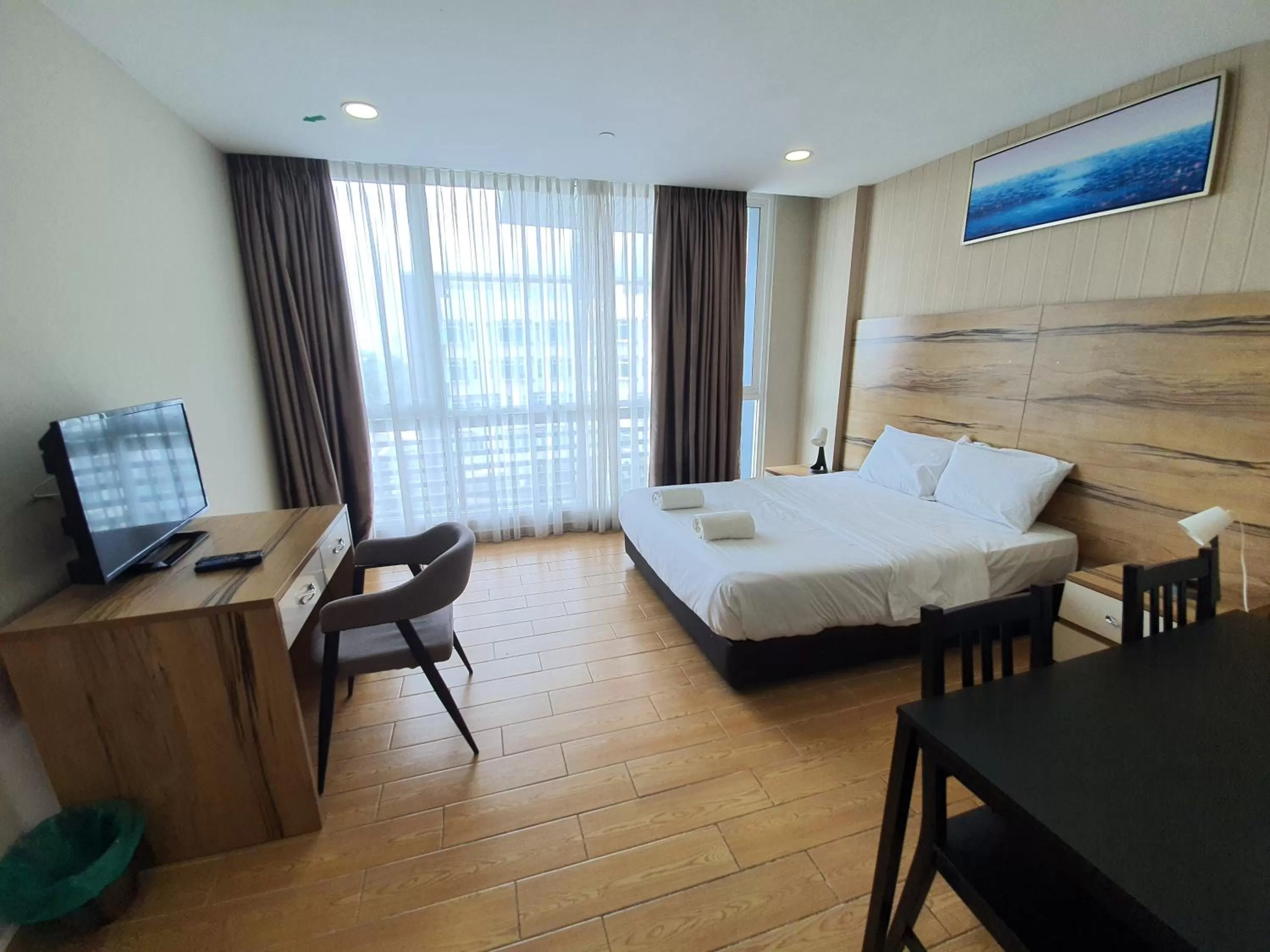 Photo of the whole room, Bed in Bangi Perdana Hotel