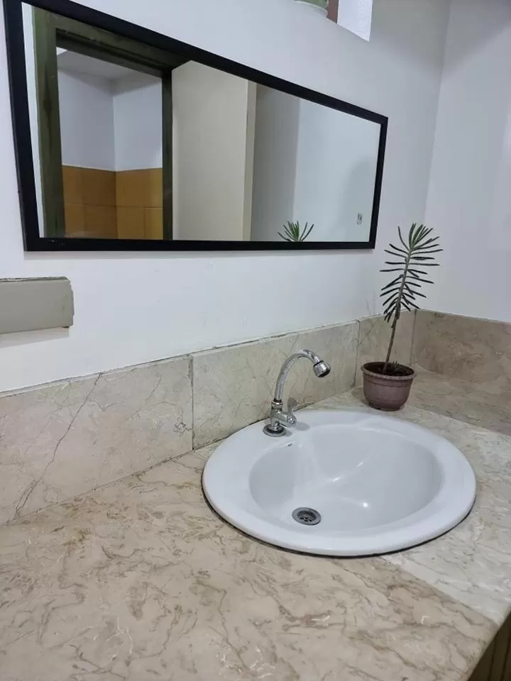 The Half House by Elmar Cabin