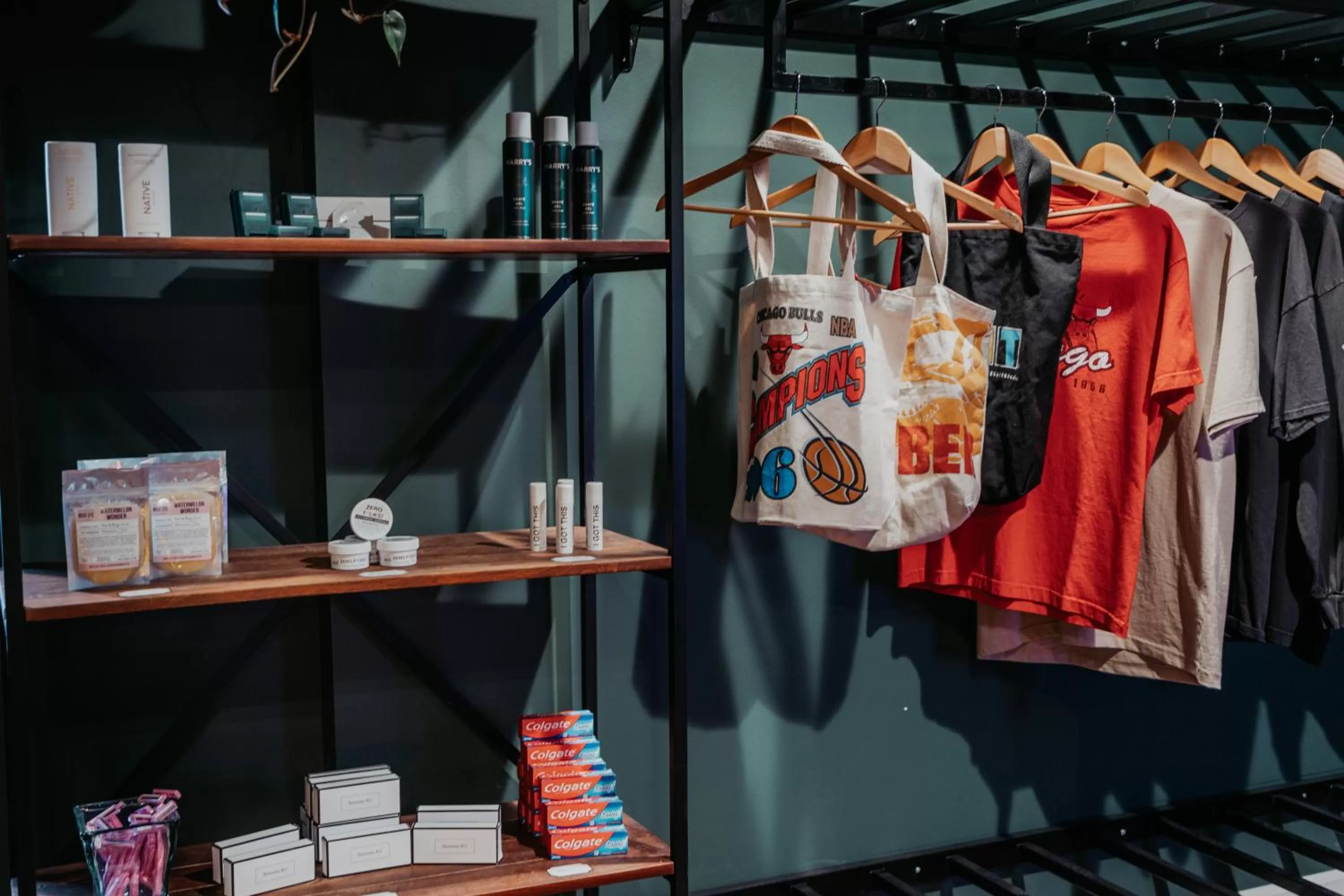 On-site shops in Selina Chicago