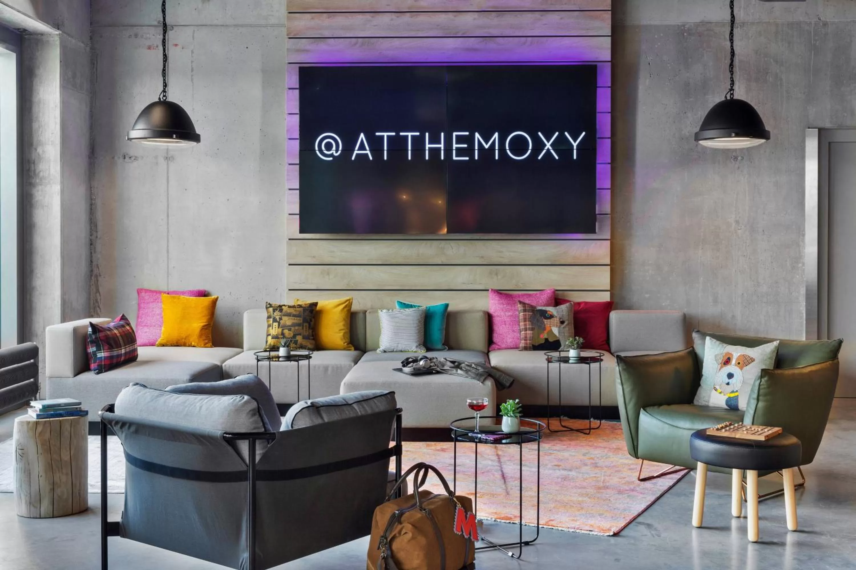 Lobby or reception in Moxy Munich Ostbahnhof