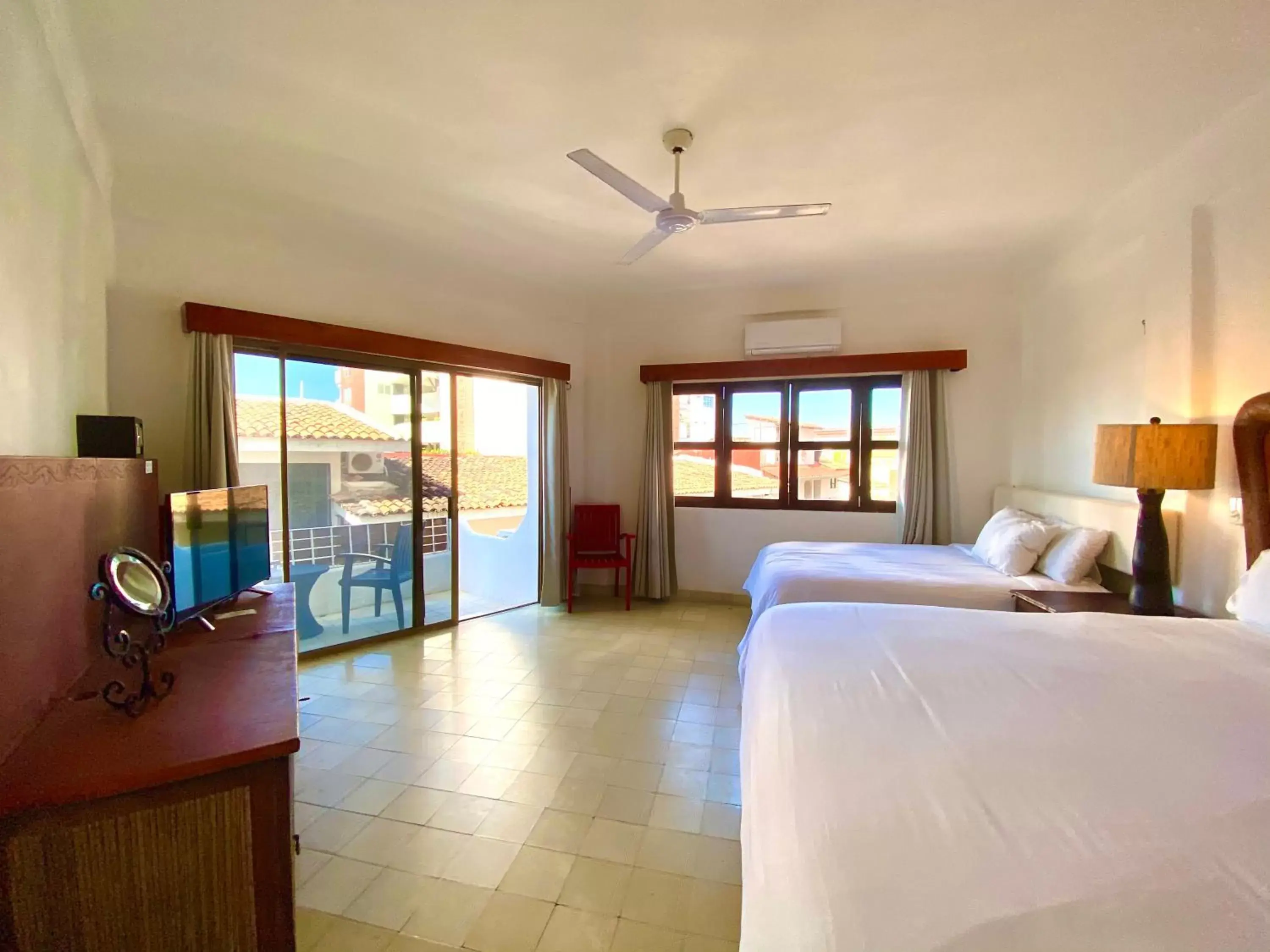 Deluxe Double Room with Balcony in Hotel Amaca Puerto Vallarta - Adults Only Deluxe Double Room with Balcony in Hotel Amaca Puerto Vallarta - Adults Only